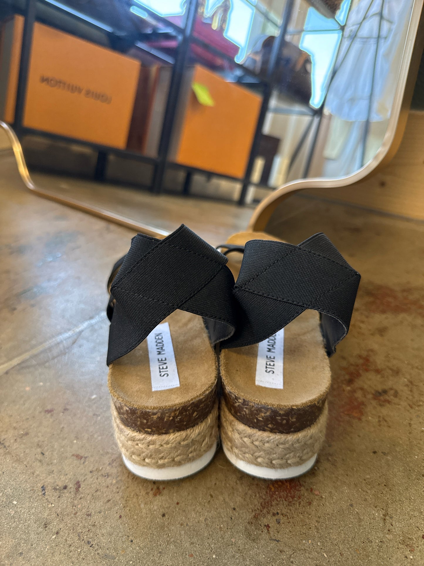 Steve Madden Shoe Size 8 Black Sandals
