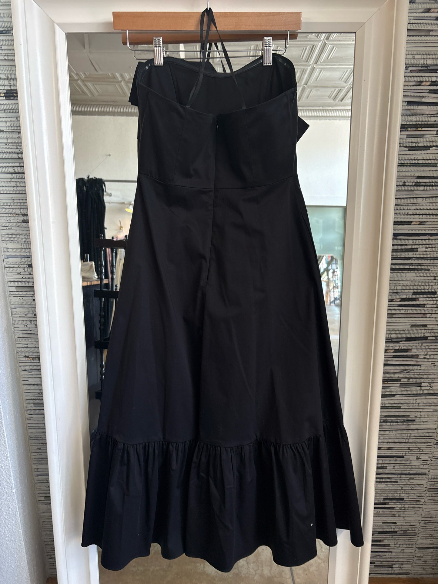 hutch Size 4P Black Dress