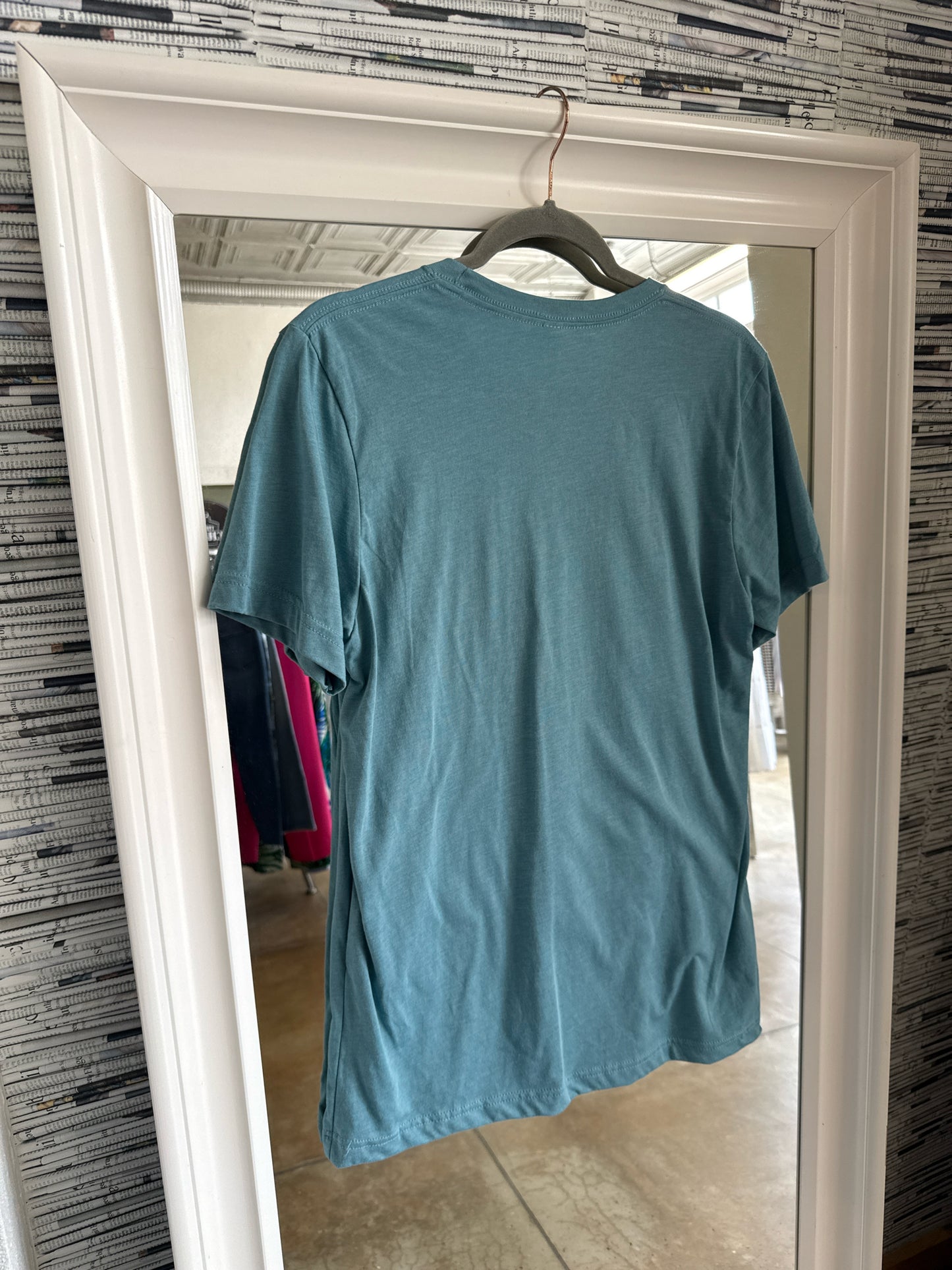 canvas Size M Teal Tee