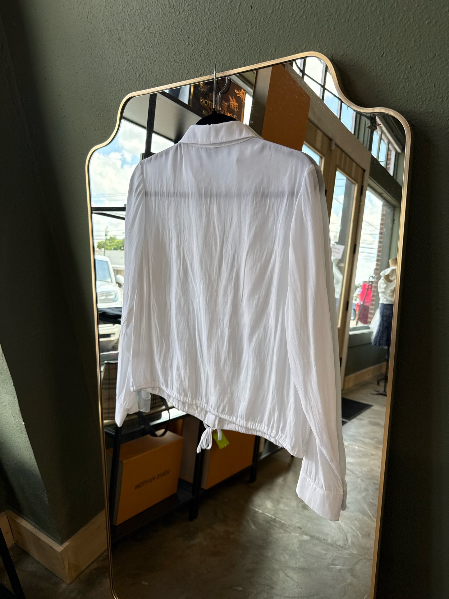 Lola & Sophie Size M White Top
