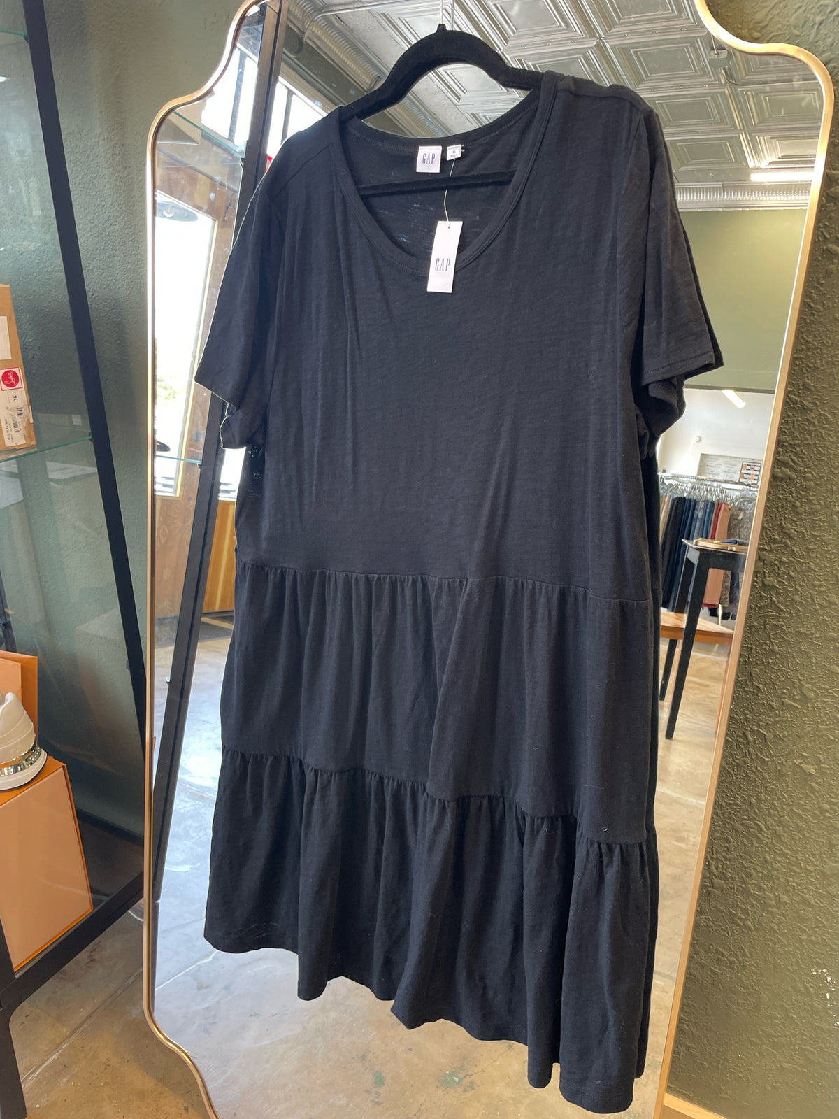 GAP Size XL Black Dress