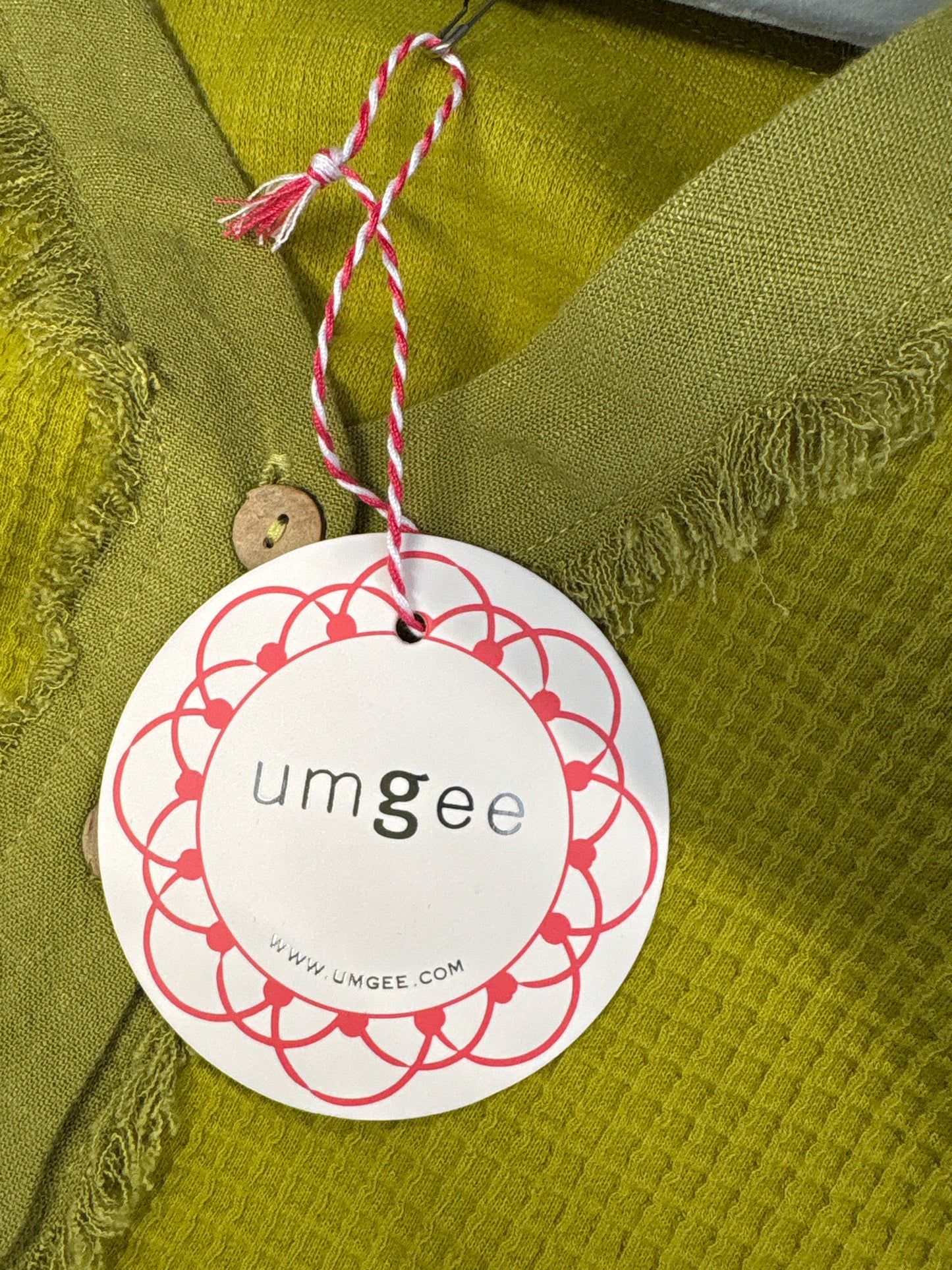 Umgee Size L Green Top
