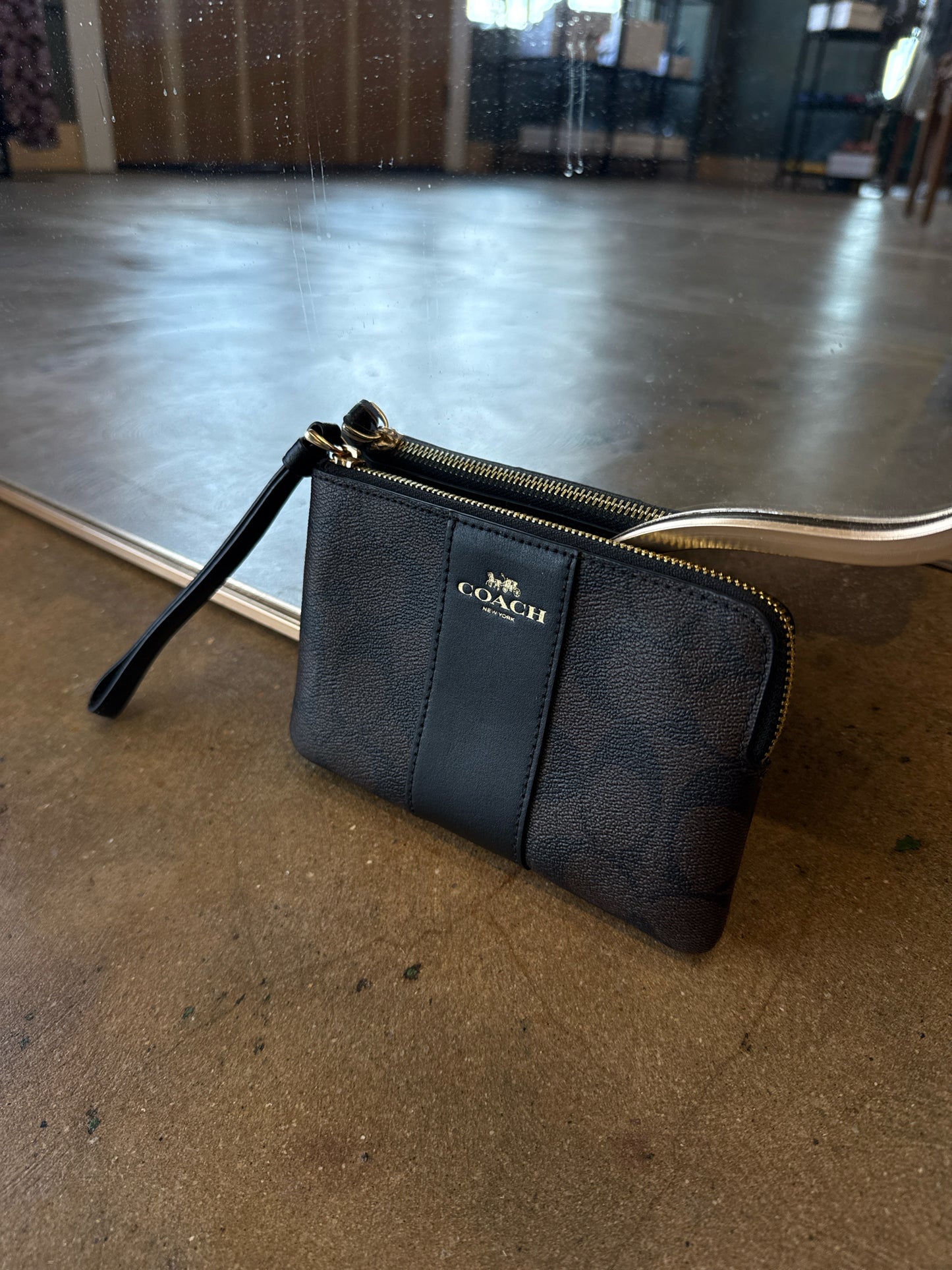 COACH Brown Wallet/Wristlet