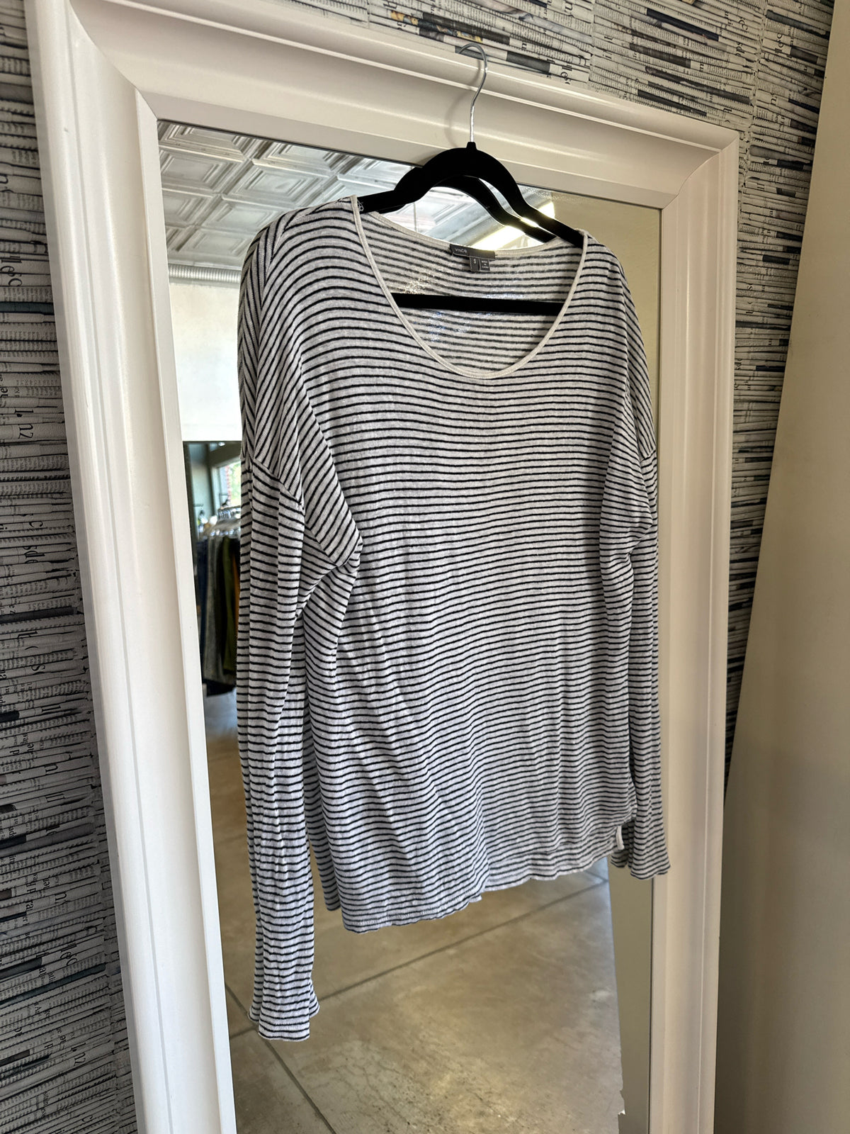 Vince Size S Black/White Top