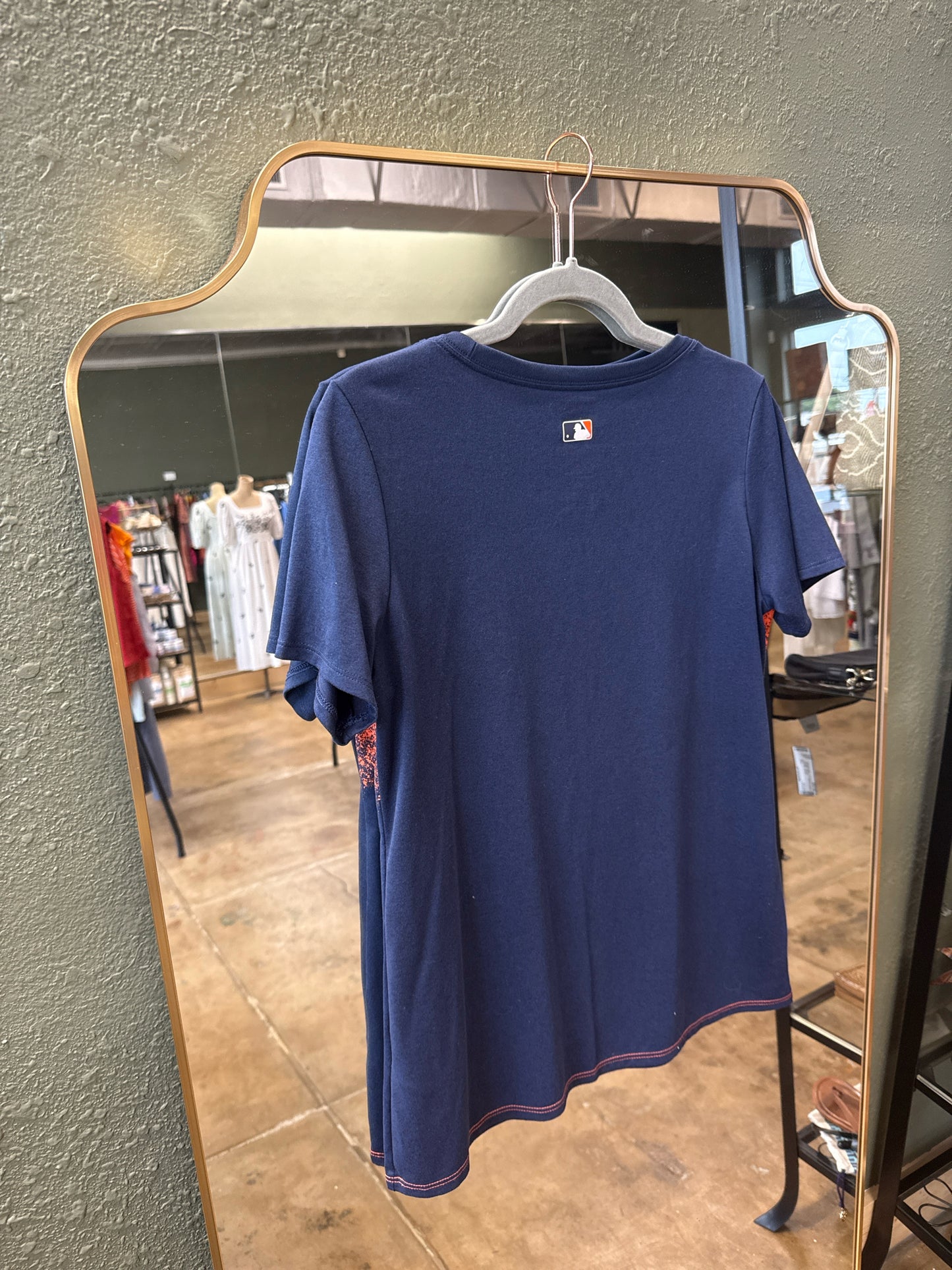 NIKE Size M Navy/Orange Tee