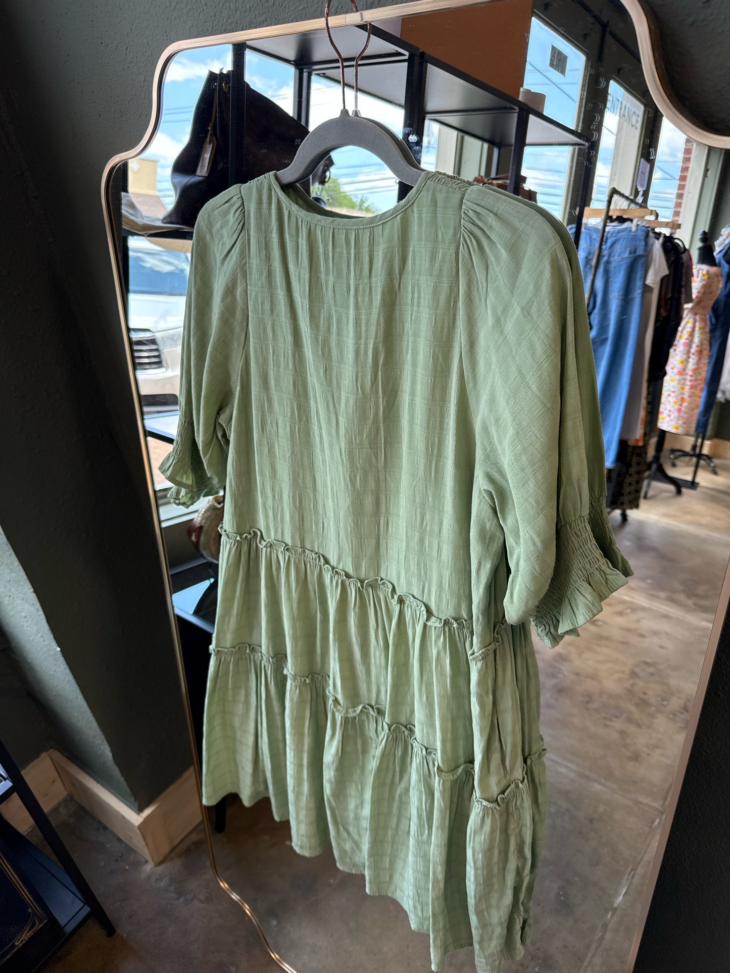 & Merci Size M Green Dress