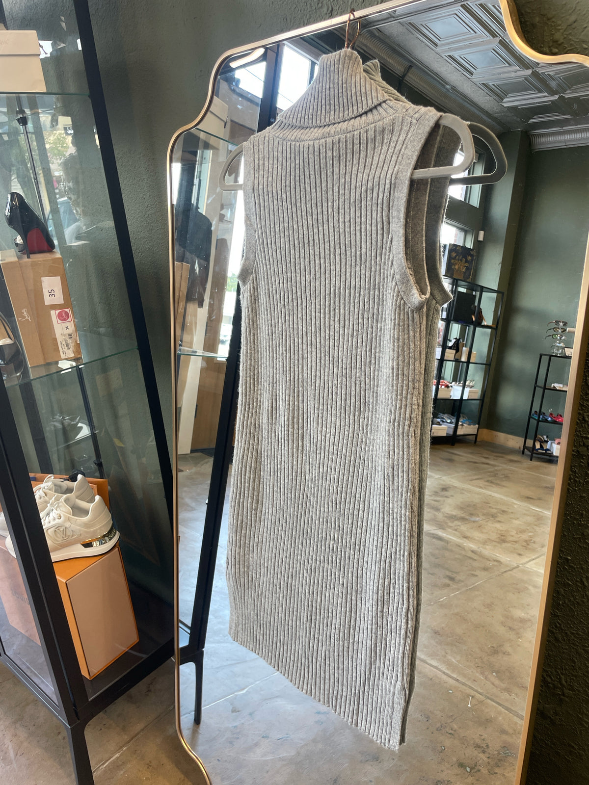 GAP Size XS Gray Dress