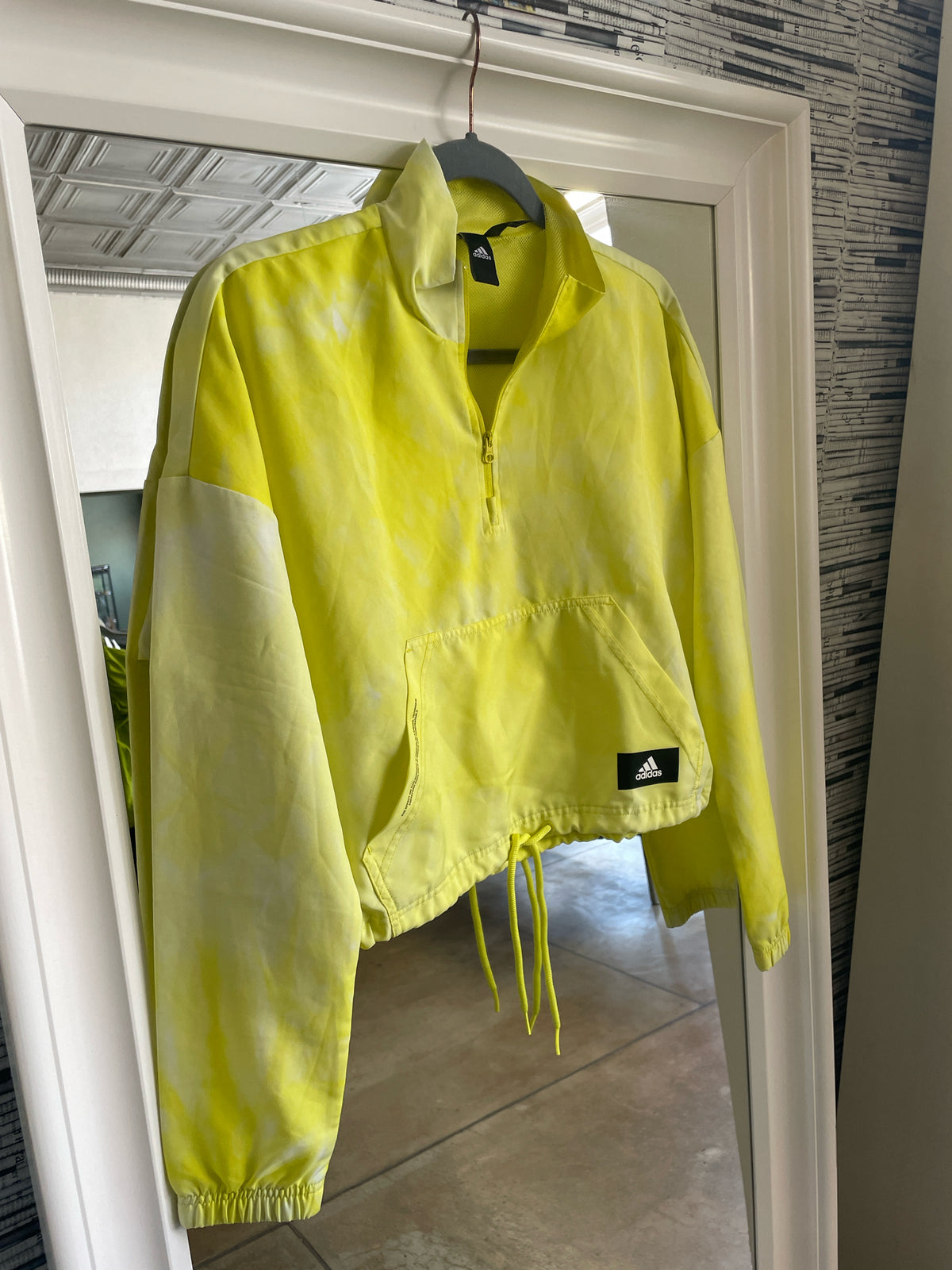 Adidas Size 6 Yellow Tie Dye Pullover/Hoodie