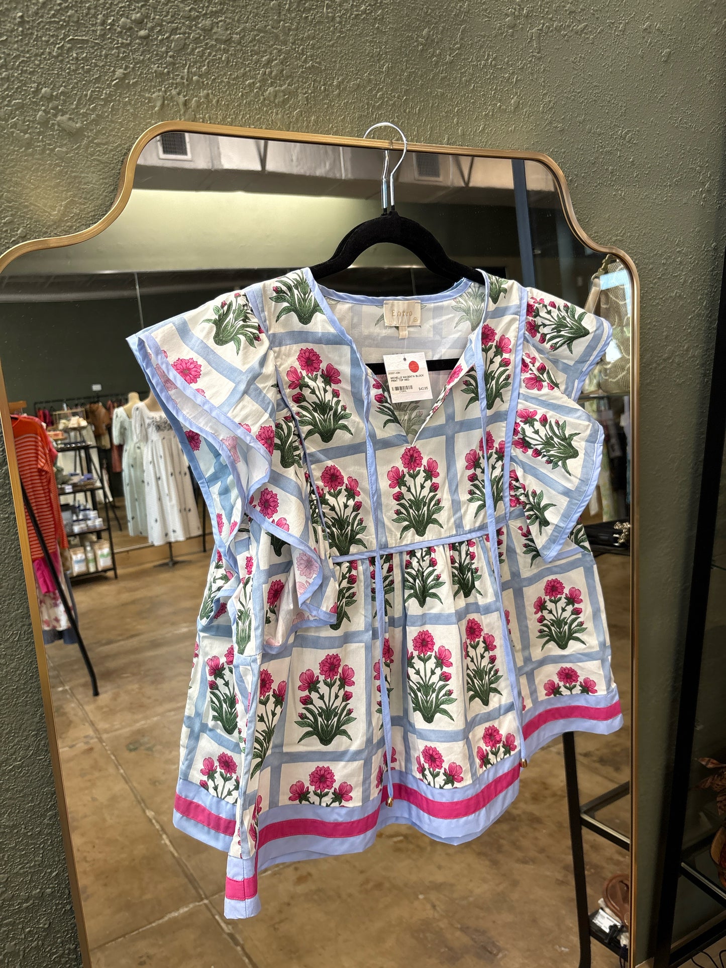 entro Size M Blue/Pink Top