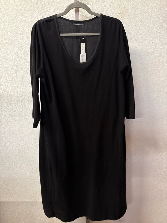 Snapdragon & Twig Size L Black Dress