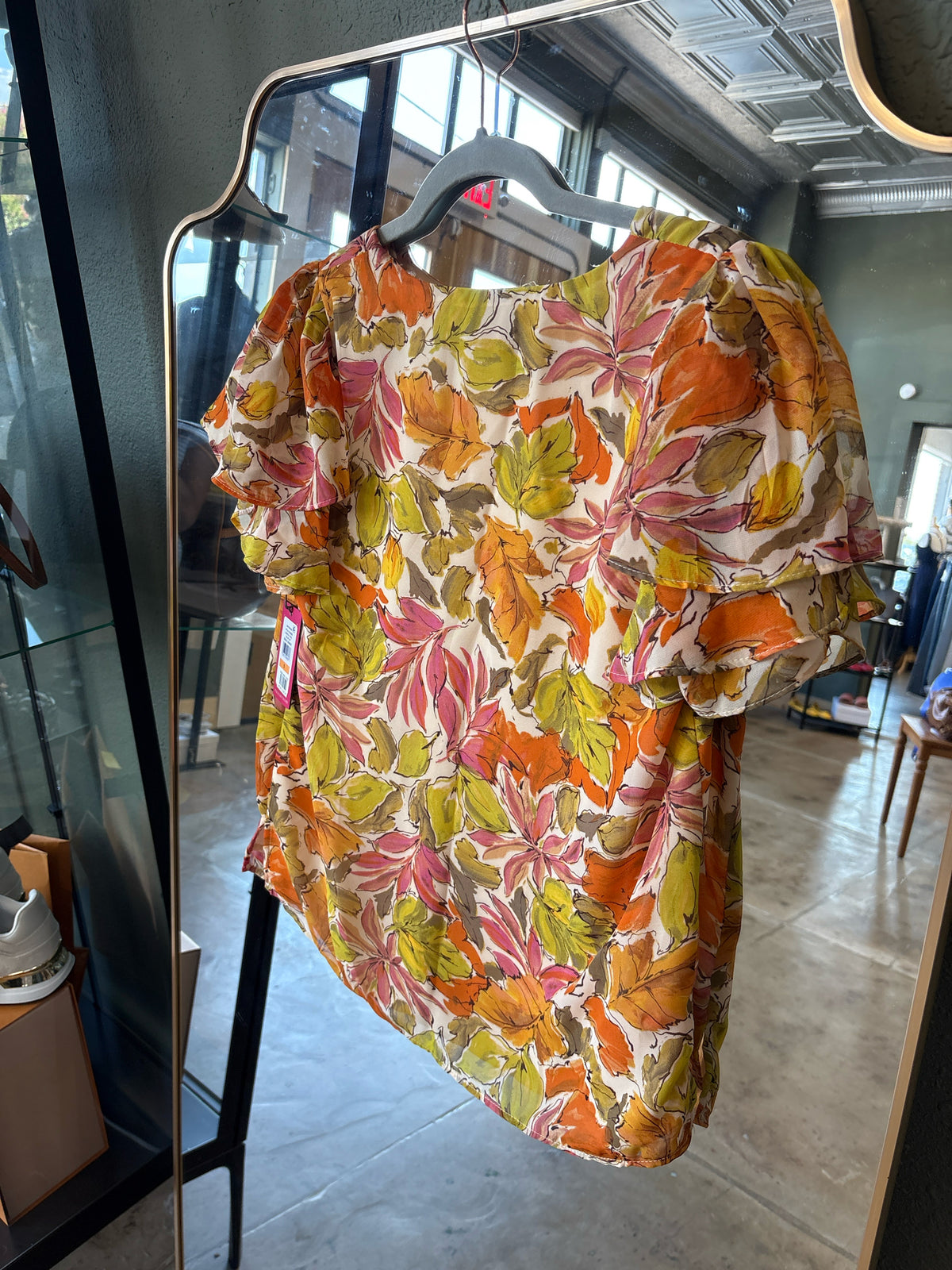 Vince Camuto Size S Top