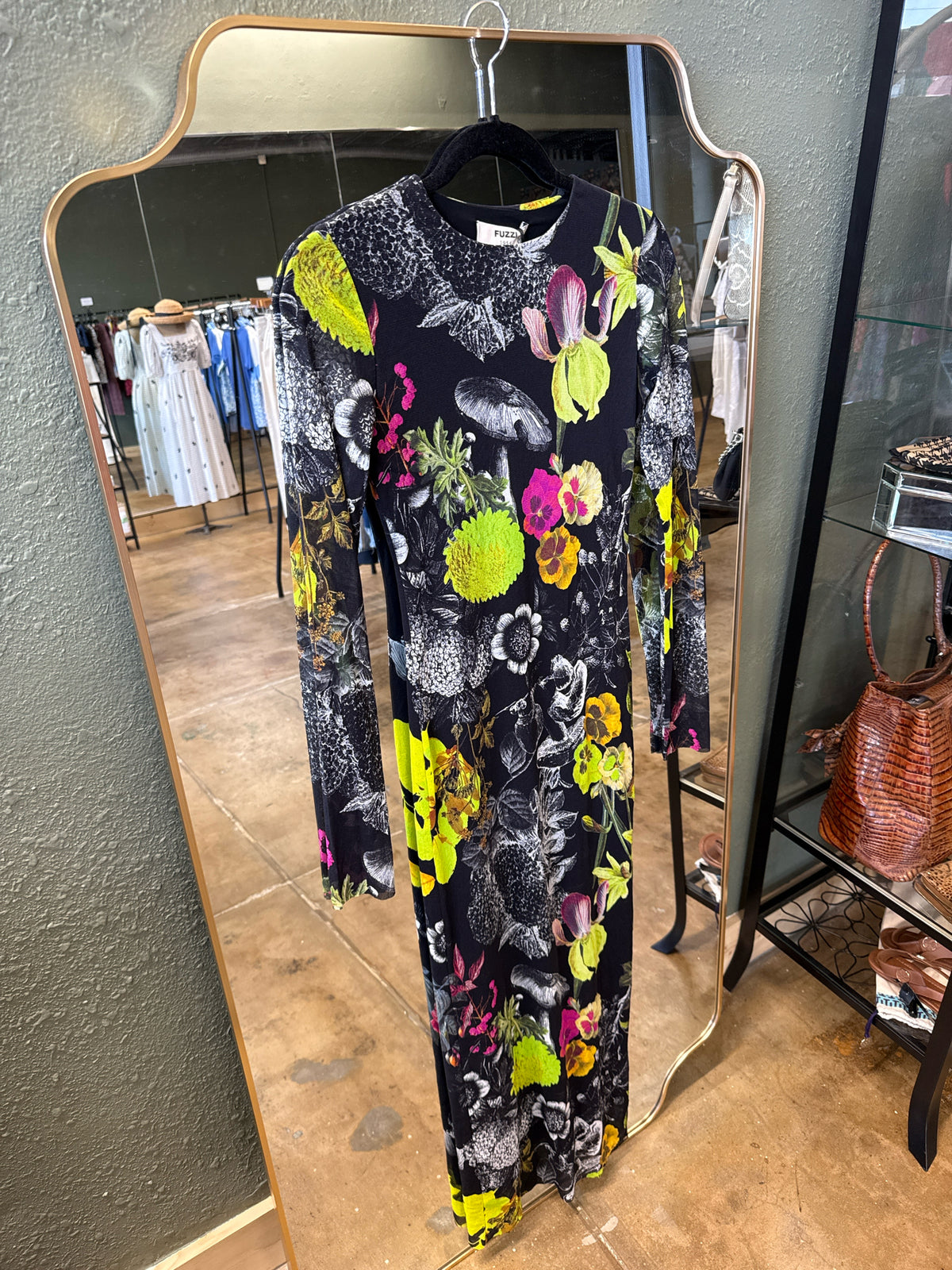 Fuzzi Size M Black/Multi Dress