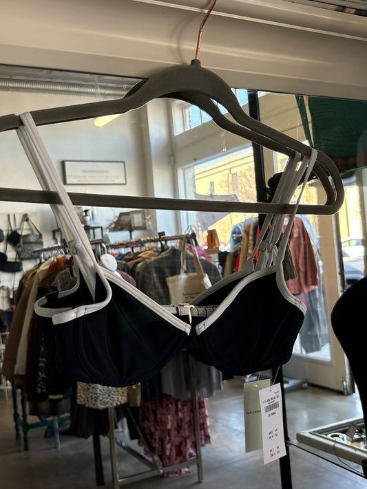 Abercrombie & Fitch Size XXS B&W Swimwear