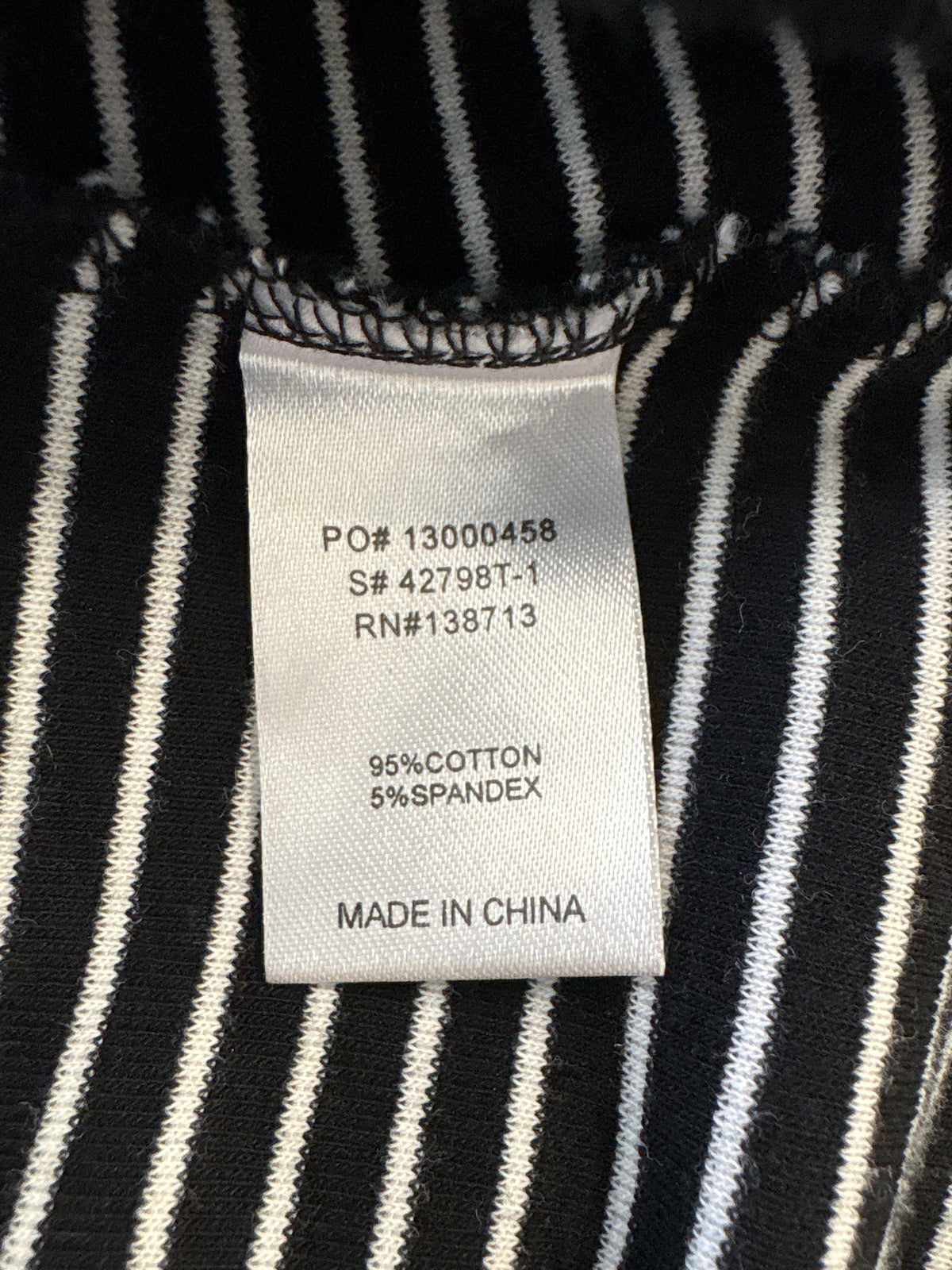 doe & rae Size M Black & White Top