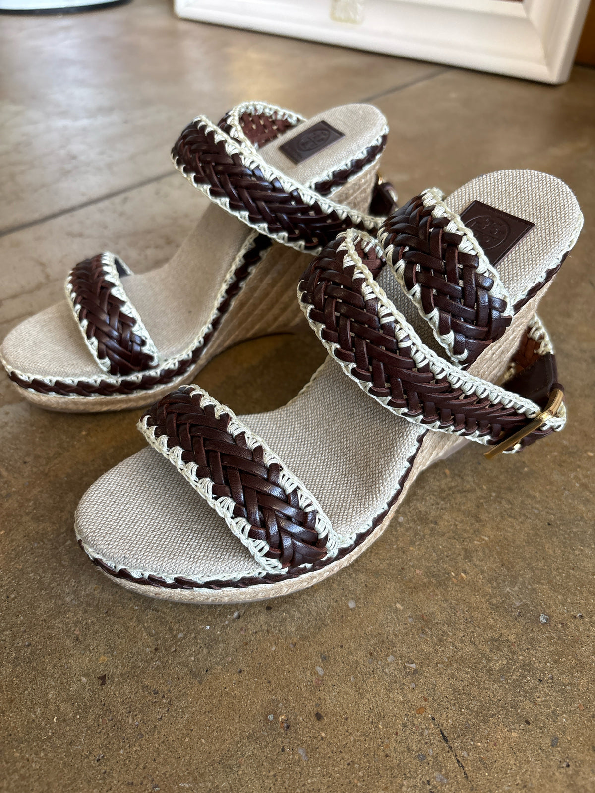 Tory Burch Shoe Size 38.5 brown & cream Wedge