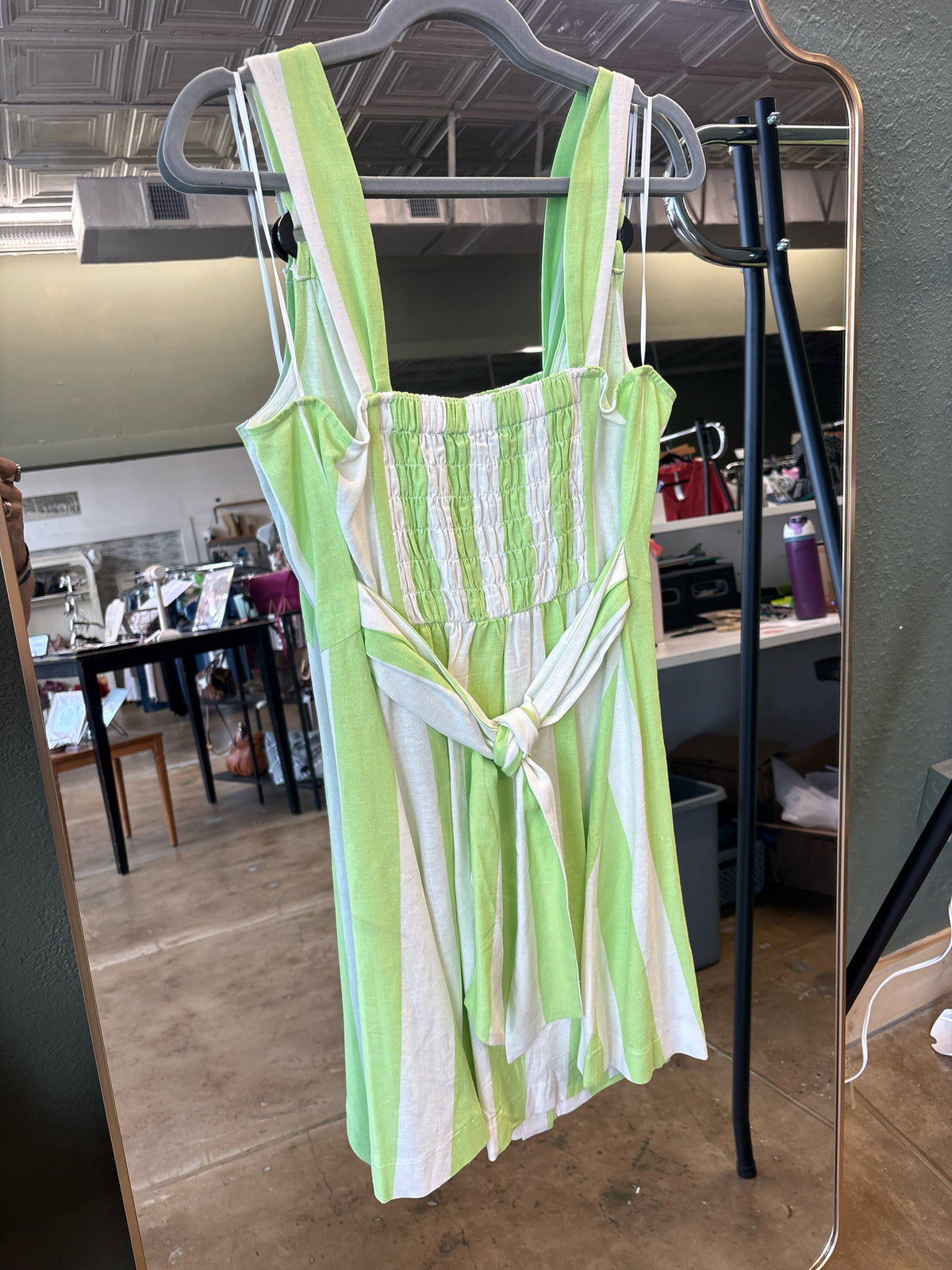 Moon River Size M Lime Green and white Dress