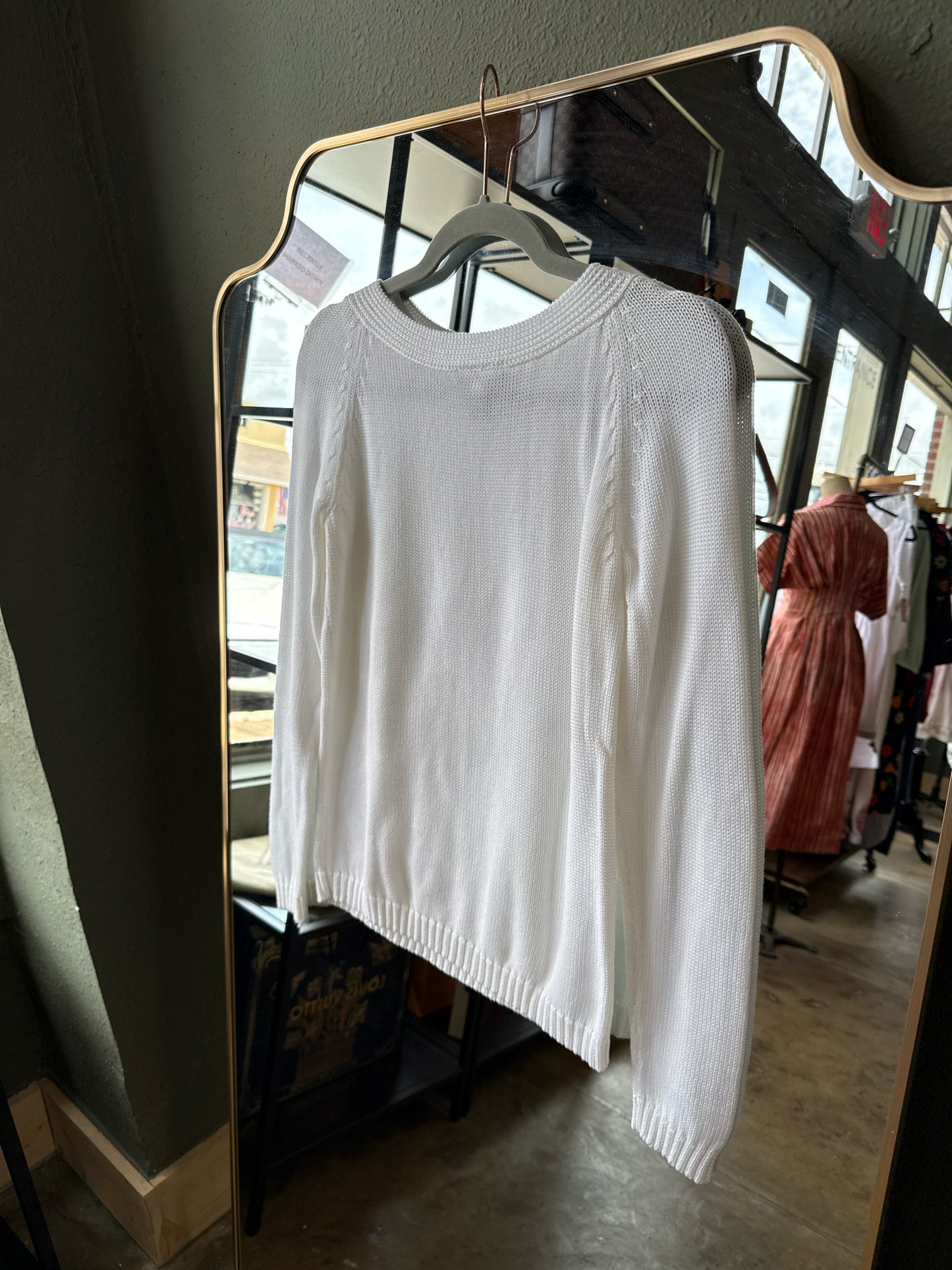 ANN TAYLOR Size S White Sweater