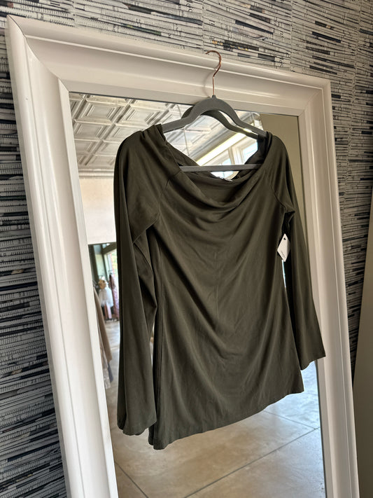 halogen Size S Green Top