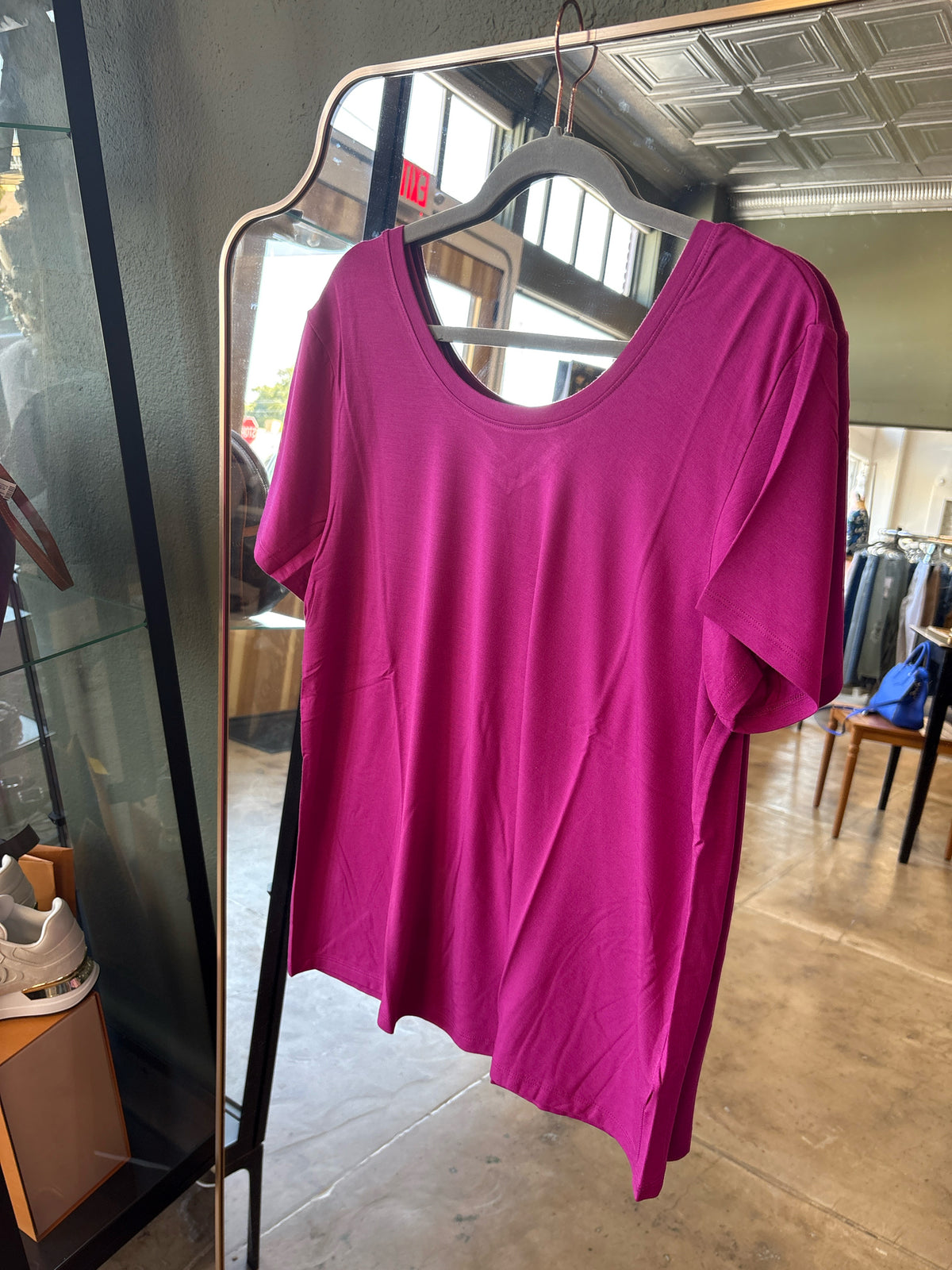 Soft Surroundings Size L Fuschia Top
