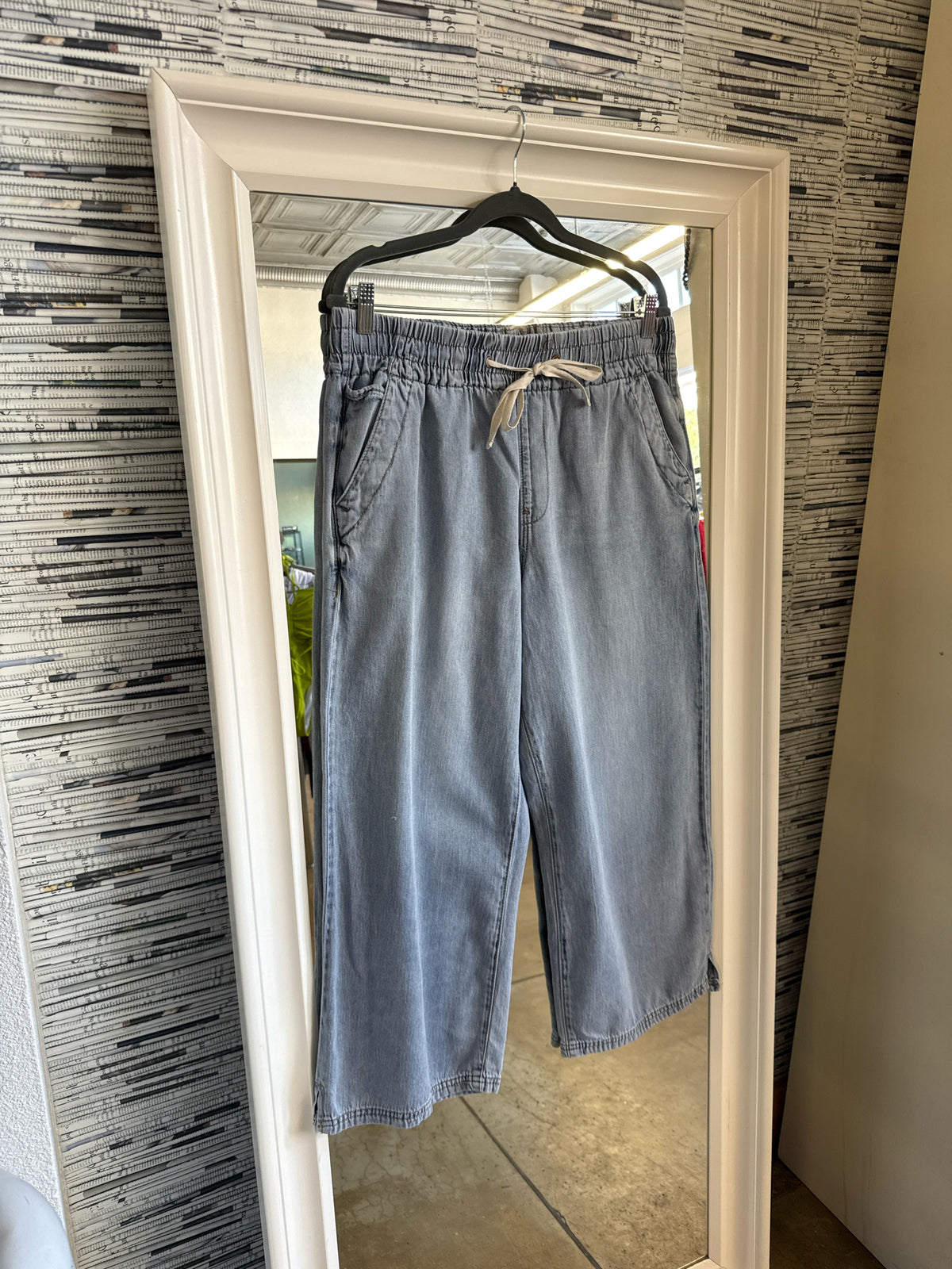 Kensie Size L Denim Pants