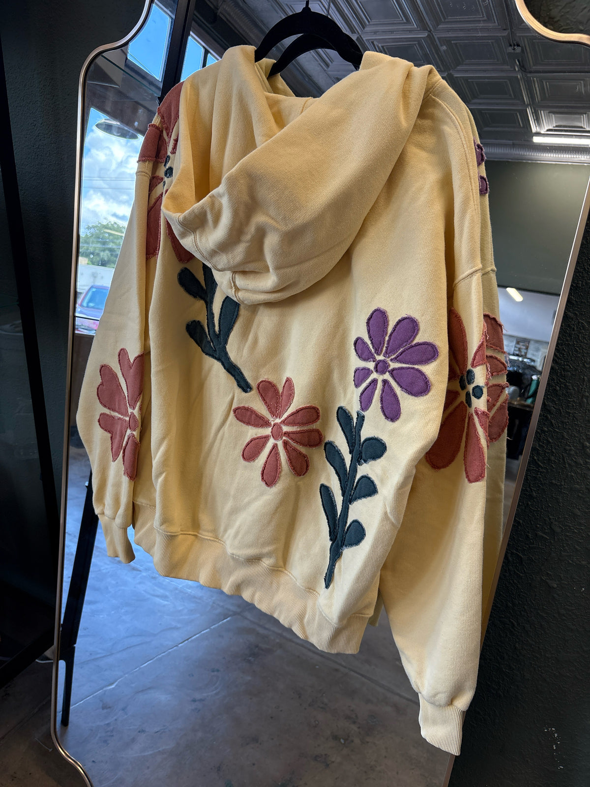 We The Free Size XS Yellow Sweatshirt/Hoodie