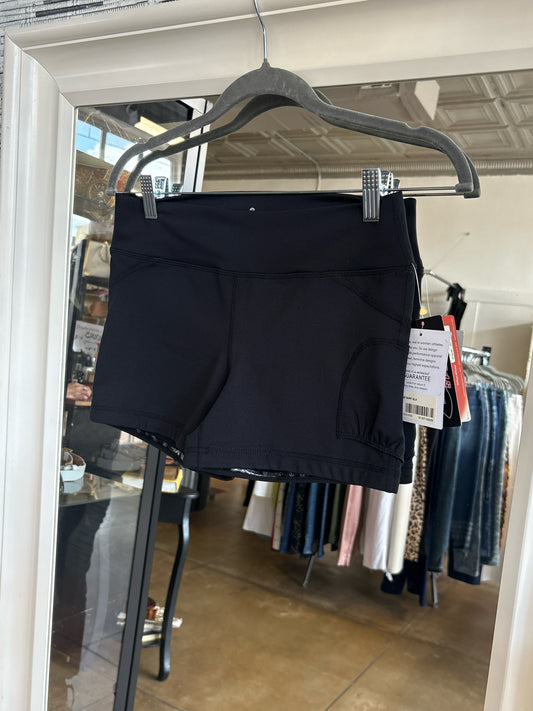 ATHLETA Size M Black Shorts