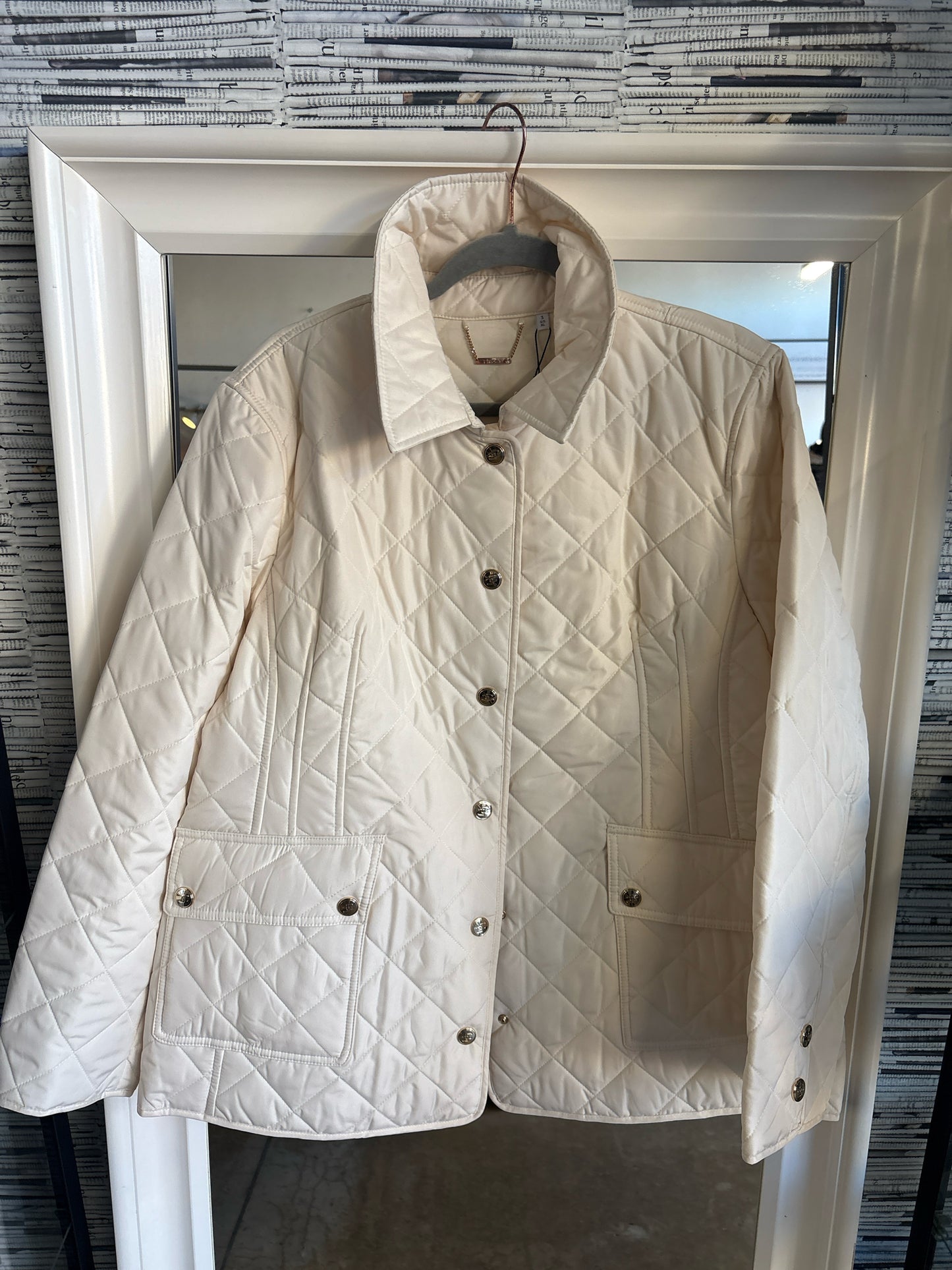 CHICO'S Size 3 off white Quilted Coat
