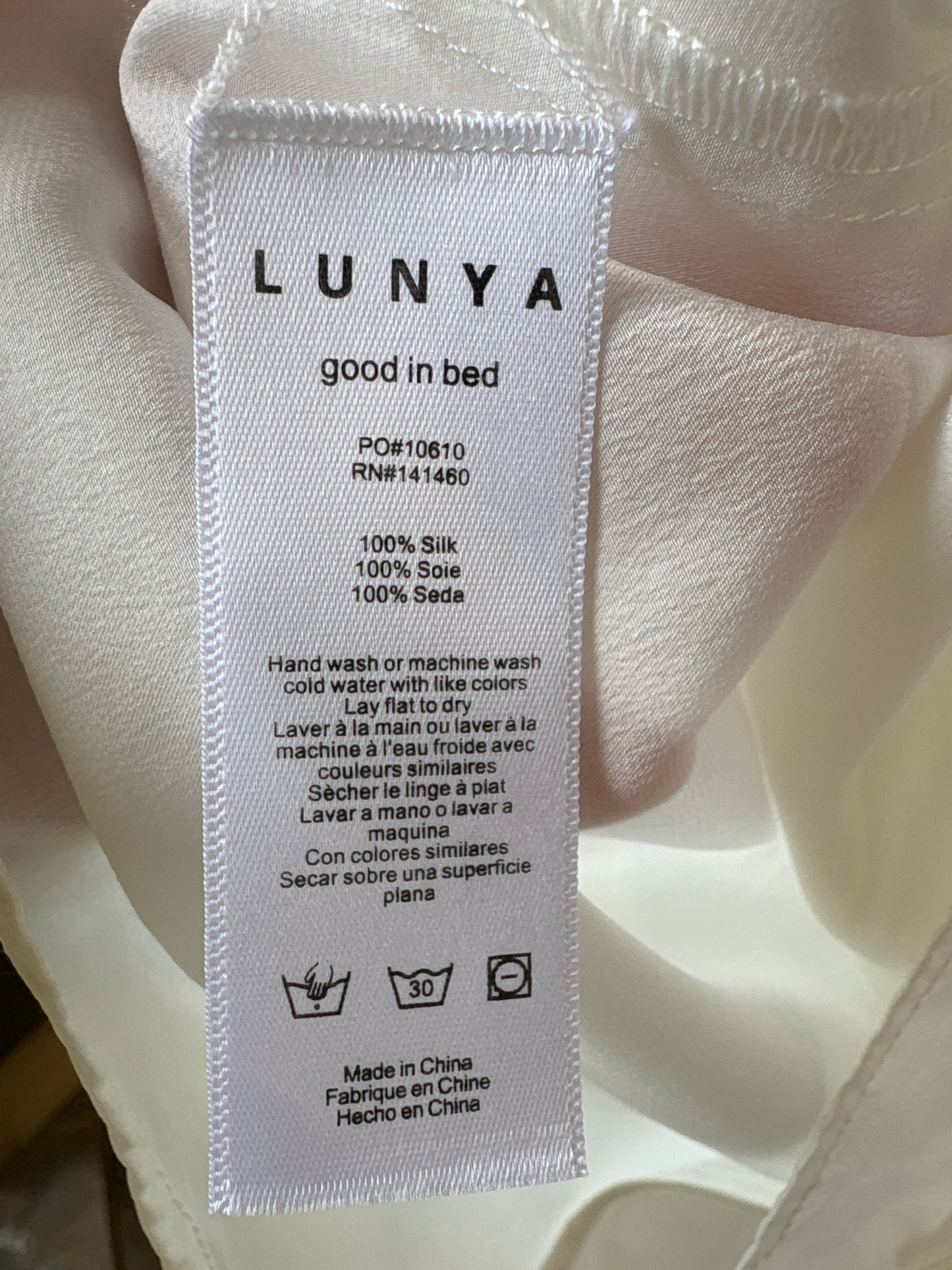 LUNYA Size XS Cream Top