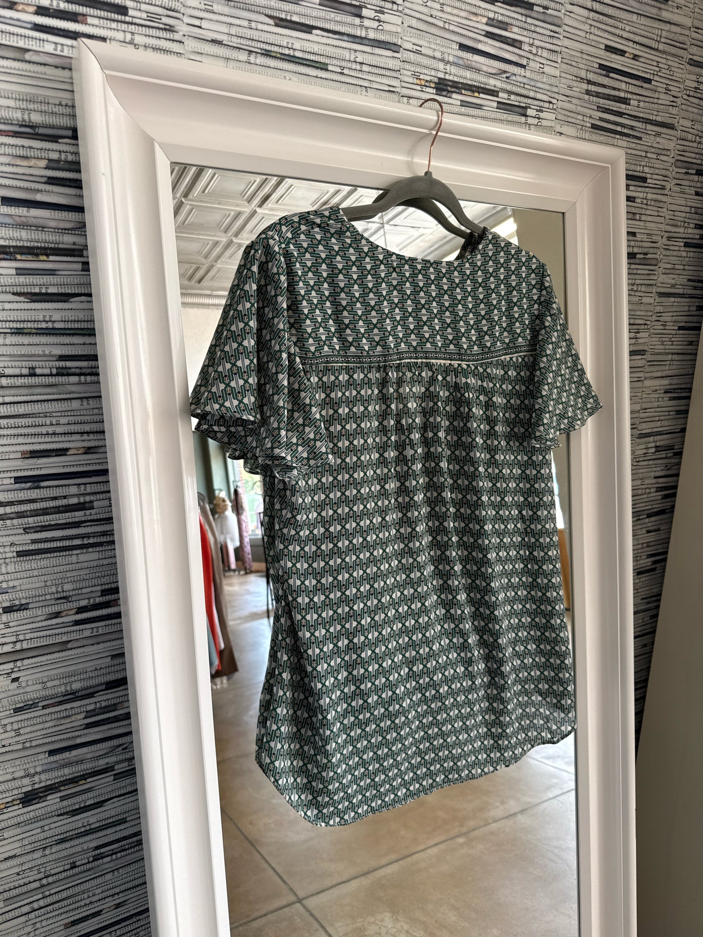 Max Studio Size L Green Top
