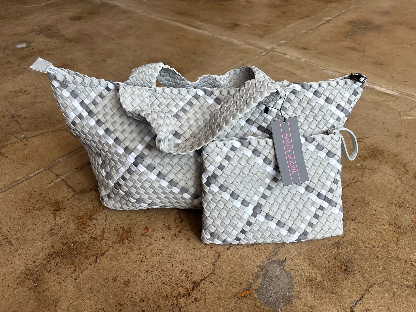 HAUTE SHORE Gray Bag Set
