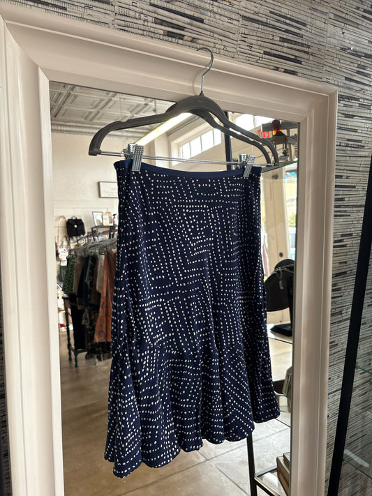 Diane VonFurstenberg Size 2 Blue/White spotted print Skirt