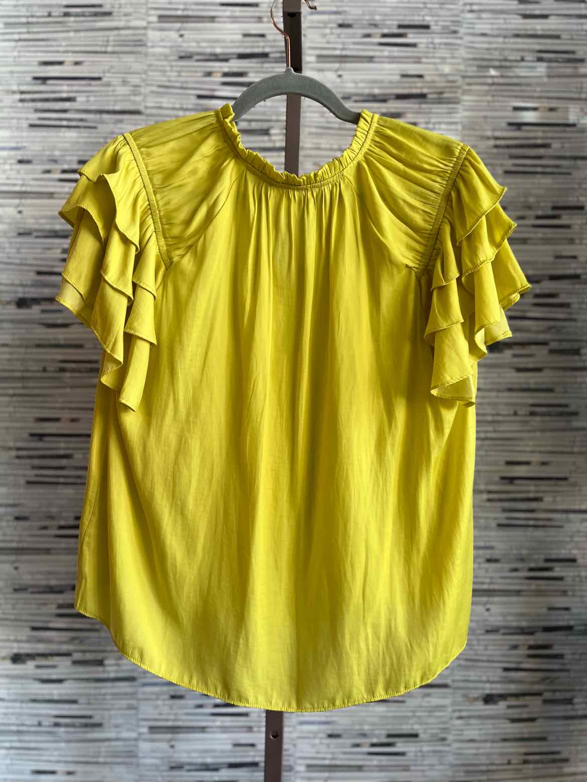 Before you Size L Chartreuse Top