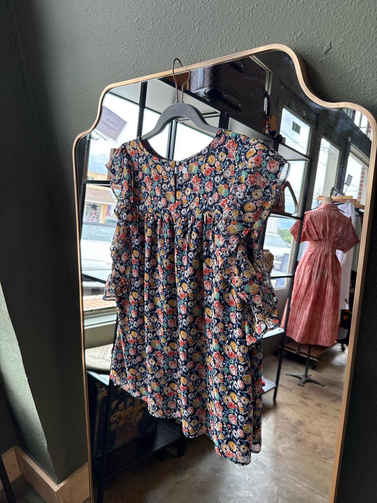 LOFT Size M Navy/Multi Top