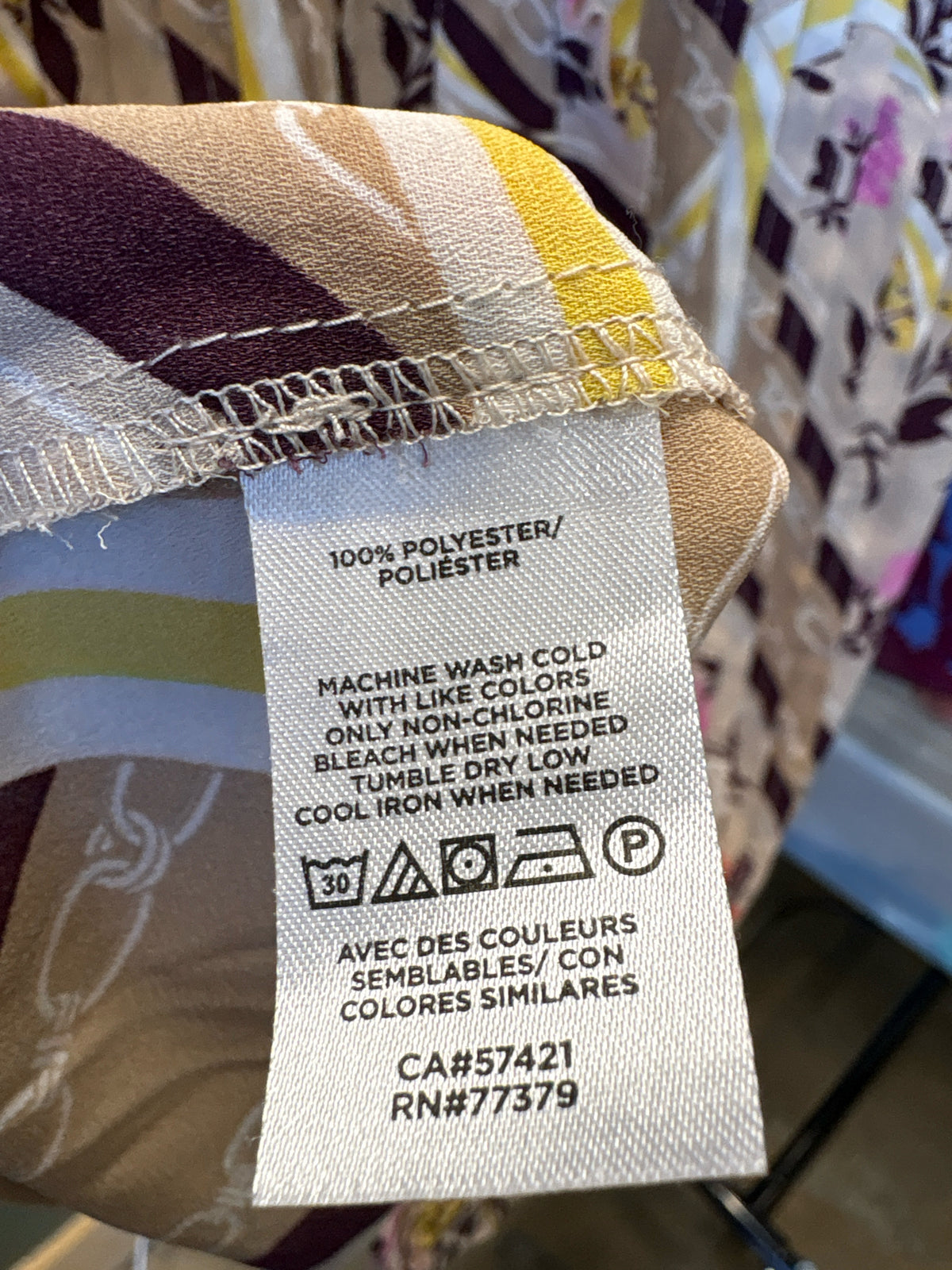 ANN TAYLOR Size M tan + multi Top