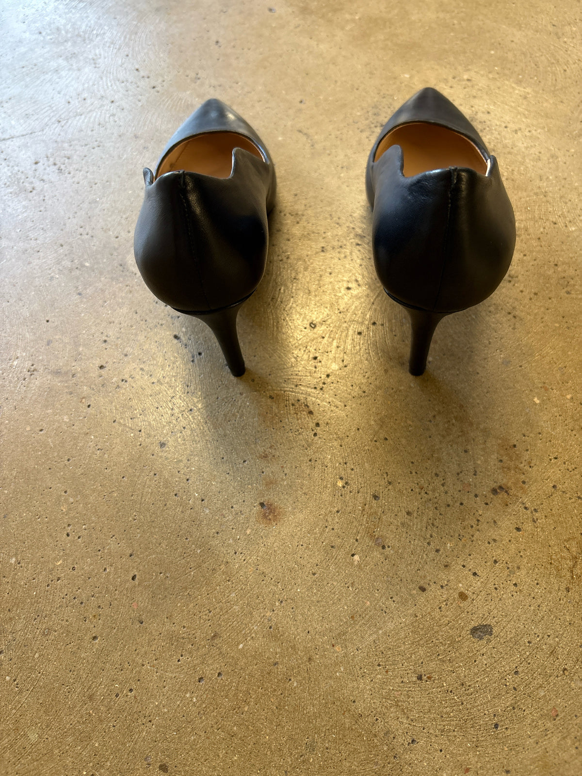 Vince Camuto Shoe Size 6 Black Heels