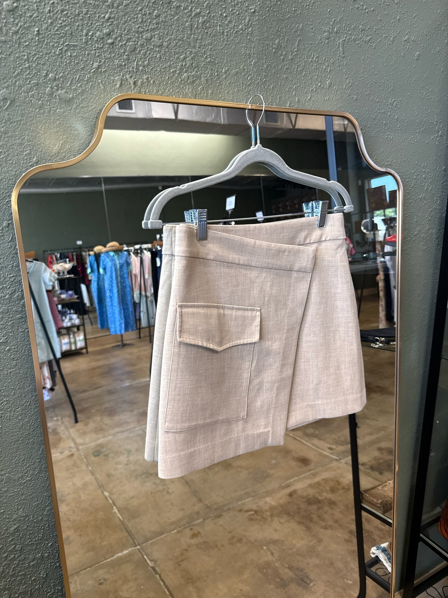 Babaton Size 4 Tan Skirt