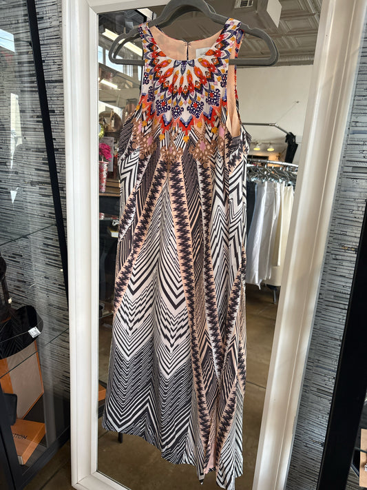 HD in Paris Size 4 multi multi pattern Dress