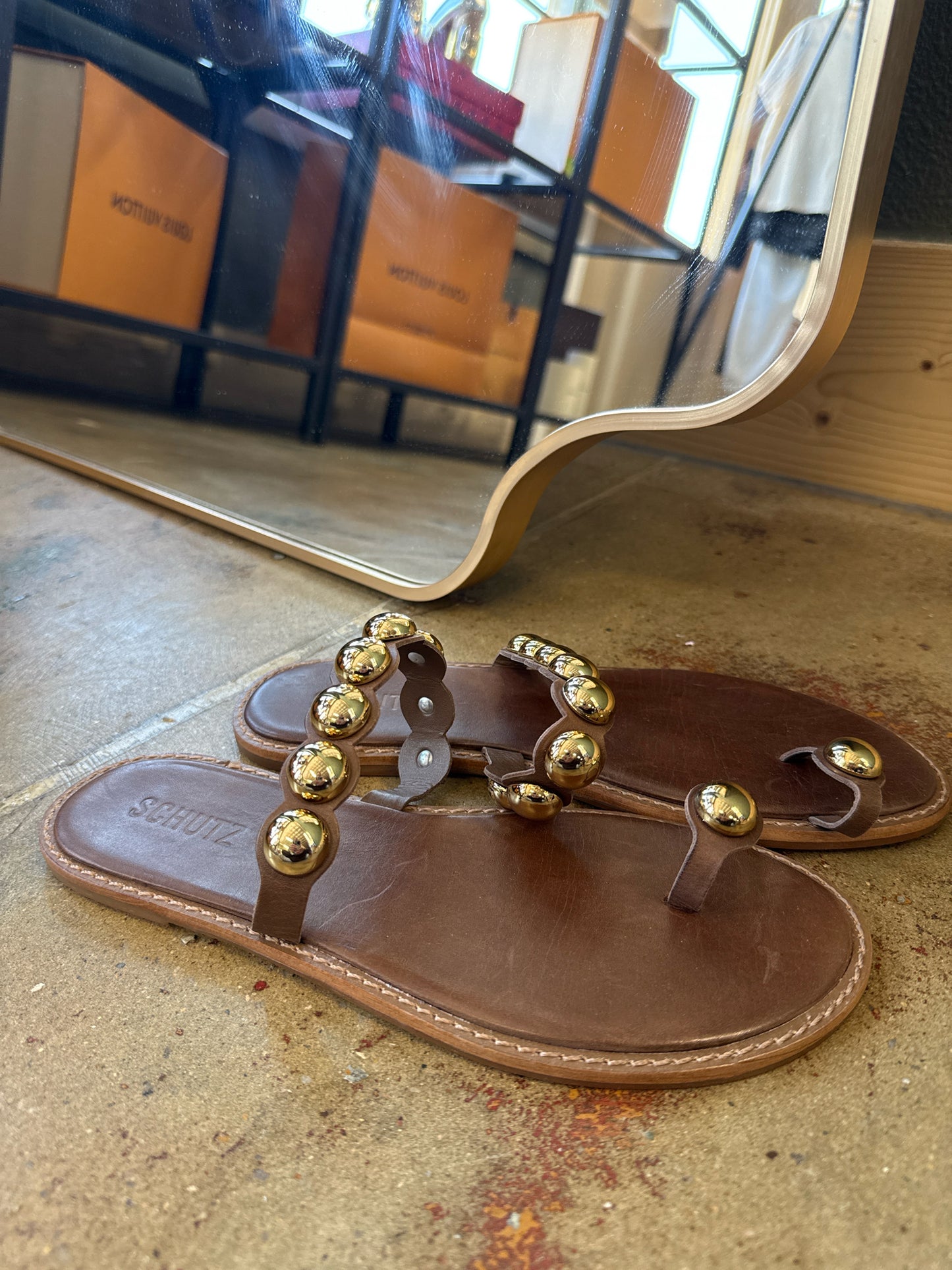Schutz Shoe Size 7 Brown Sandals