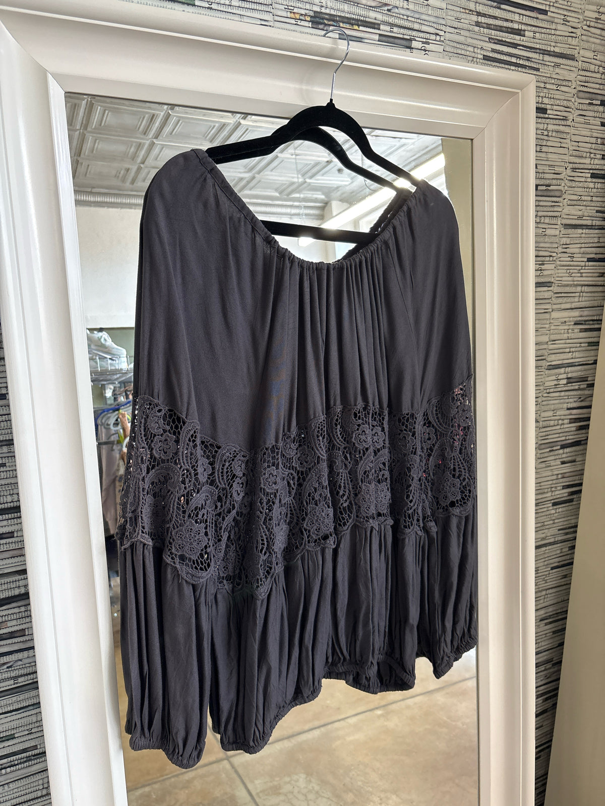 free people Size M Gray Top