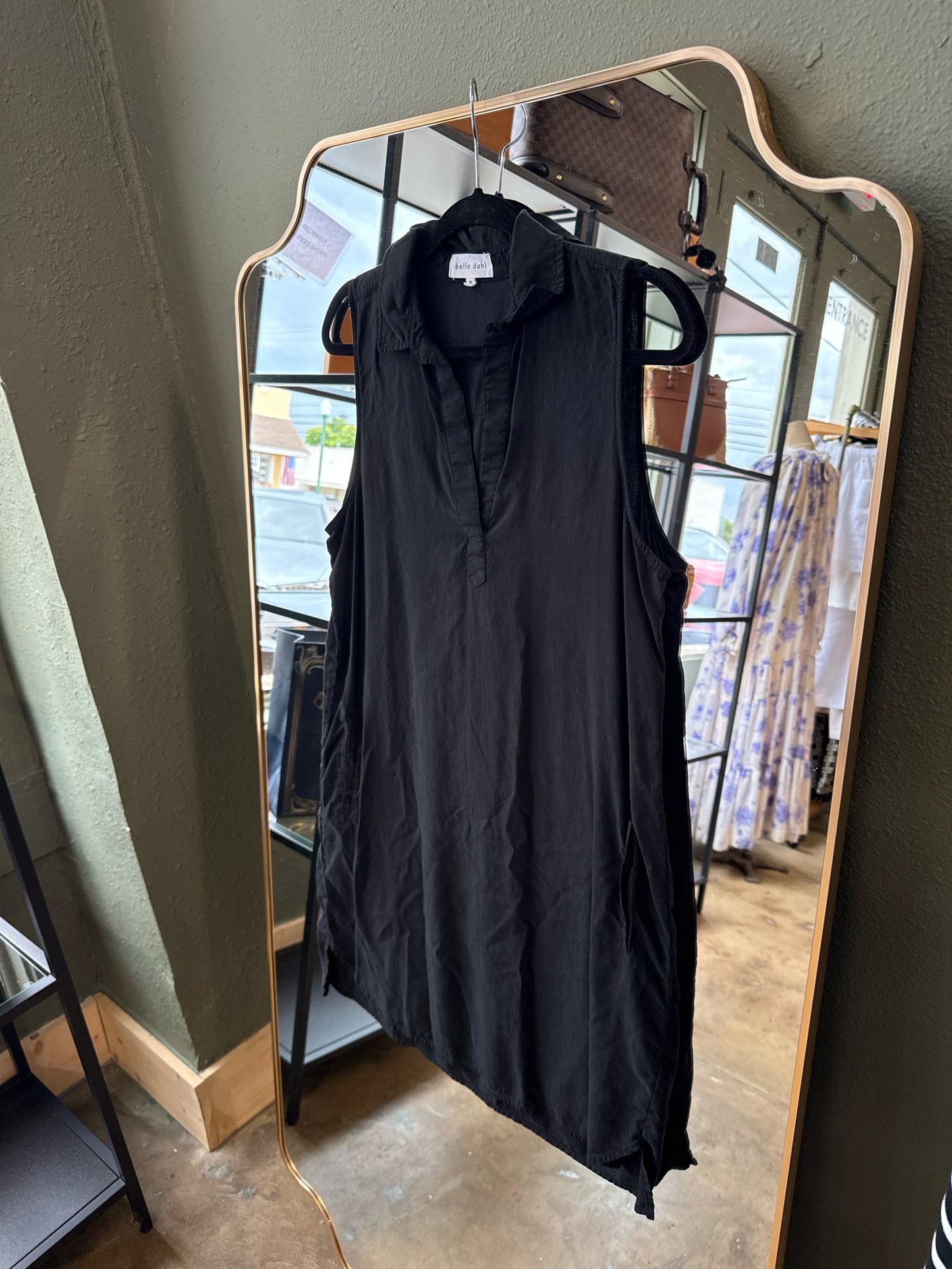 Bella Dahl Size M Black Dress