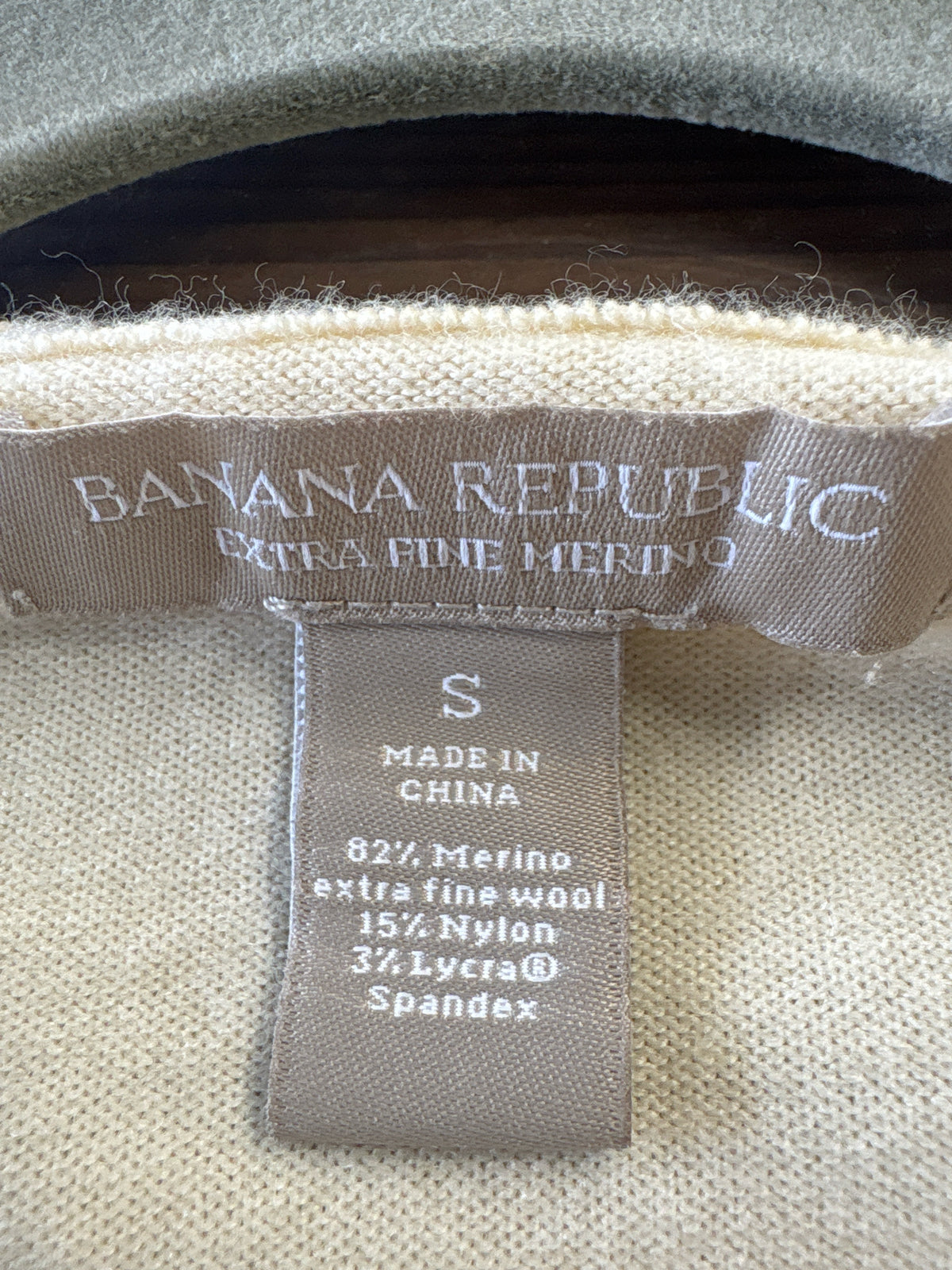 Banana Republic Size S Cream Sweater