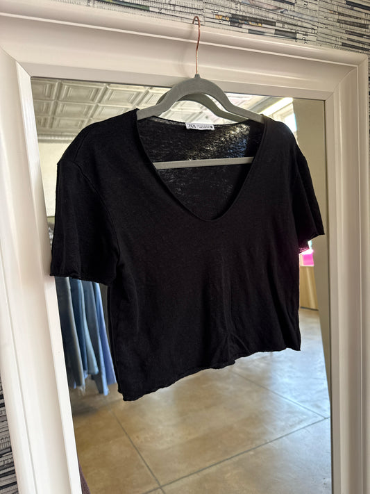 ZARA Size S Black Tee