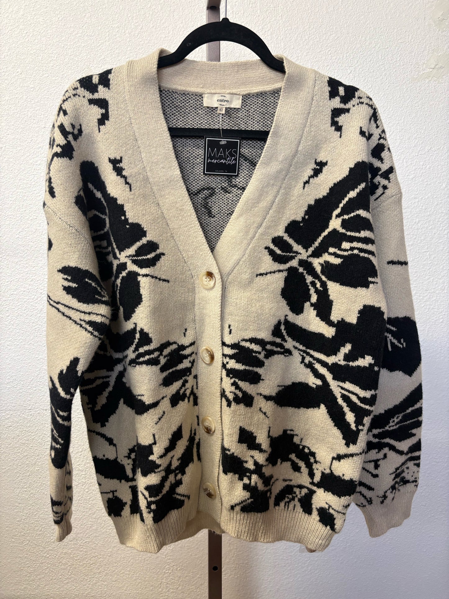 entro Size M Cream/Black Floral Cardigan