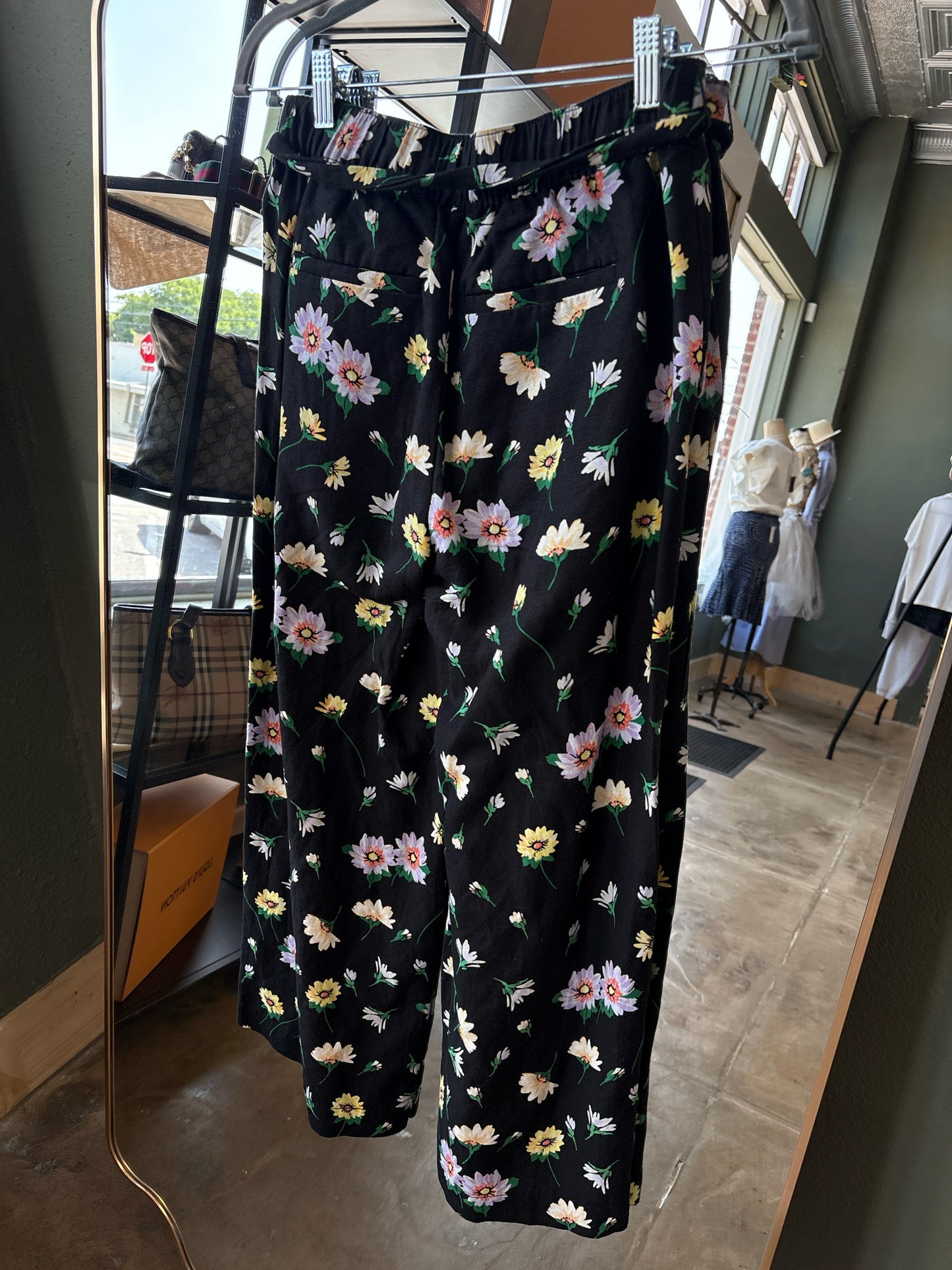 LOFT Size XXSP black + multi Pants