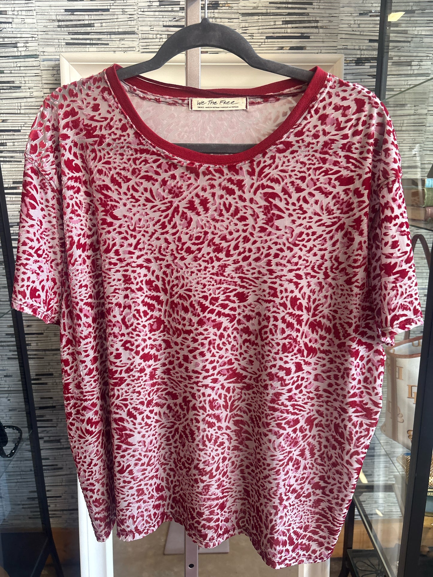 We The Free Size S burgandy Animal Pattern Top