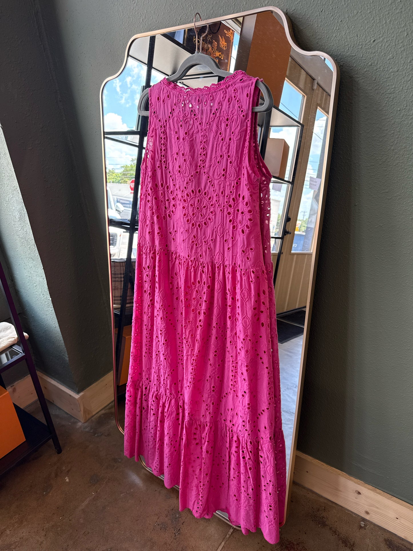 Yest Size 6 Pink Dress