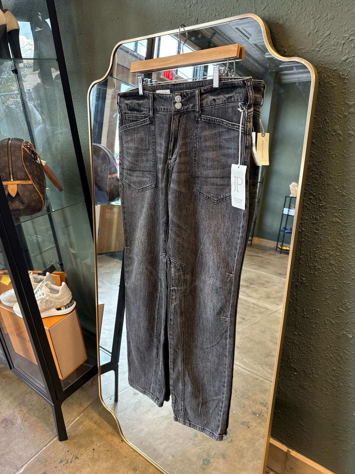 Pilcro Size 30 Black Jeans