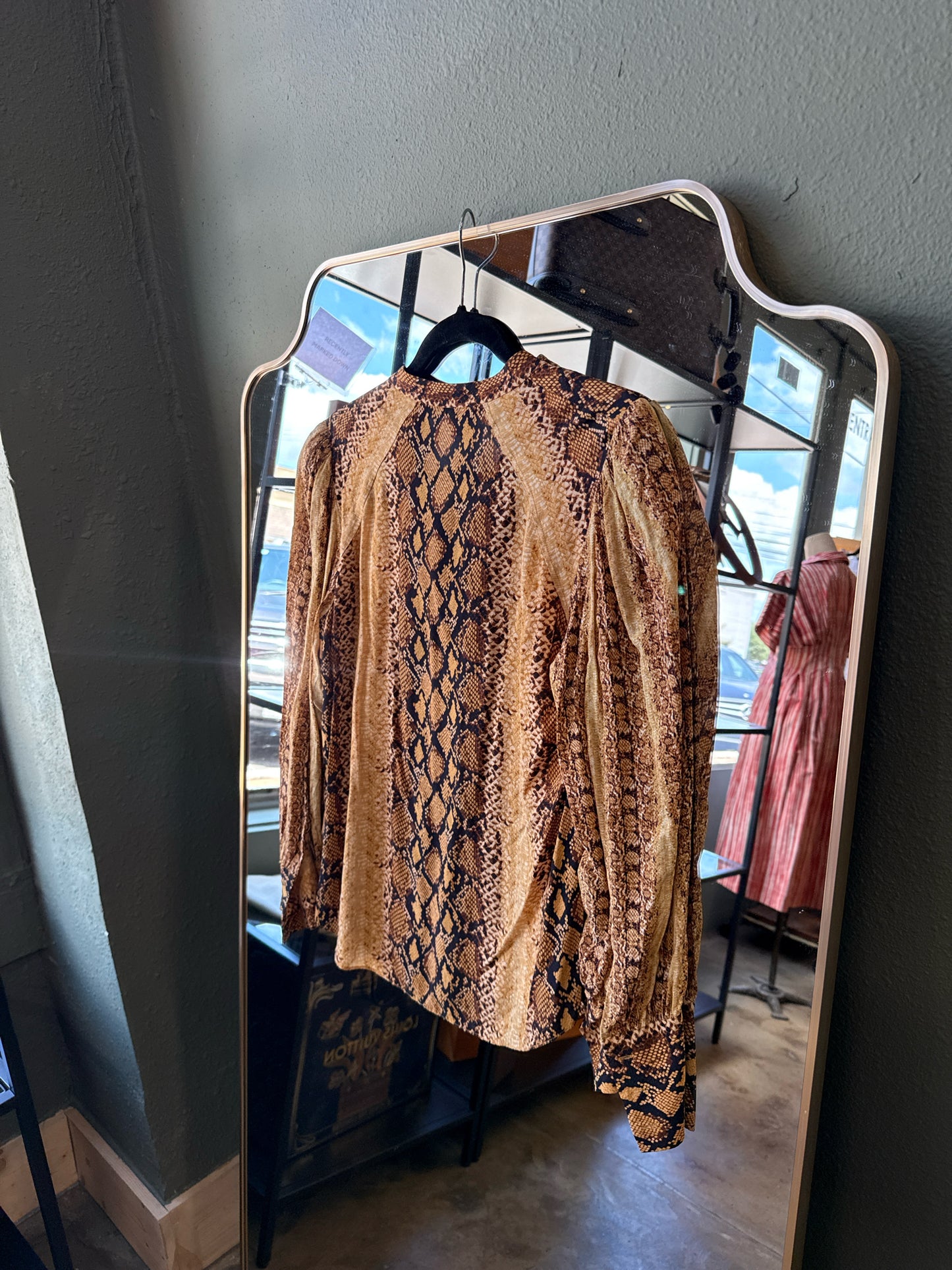 JOIE Size S Yellow Snakeskin Top