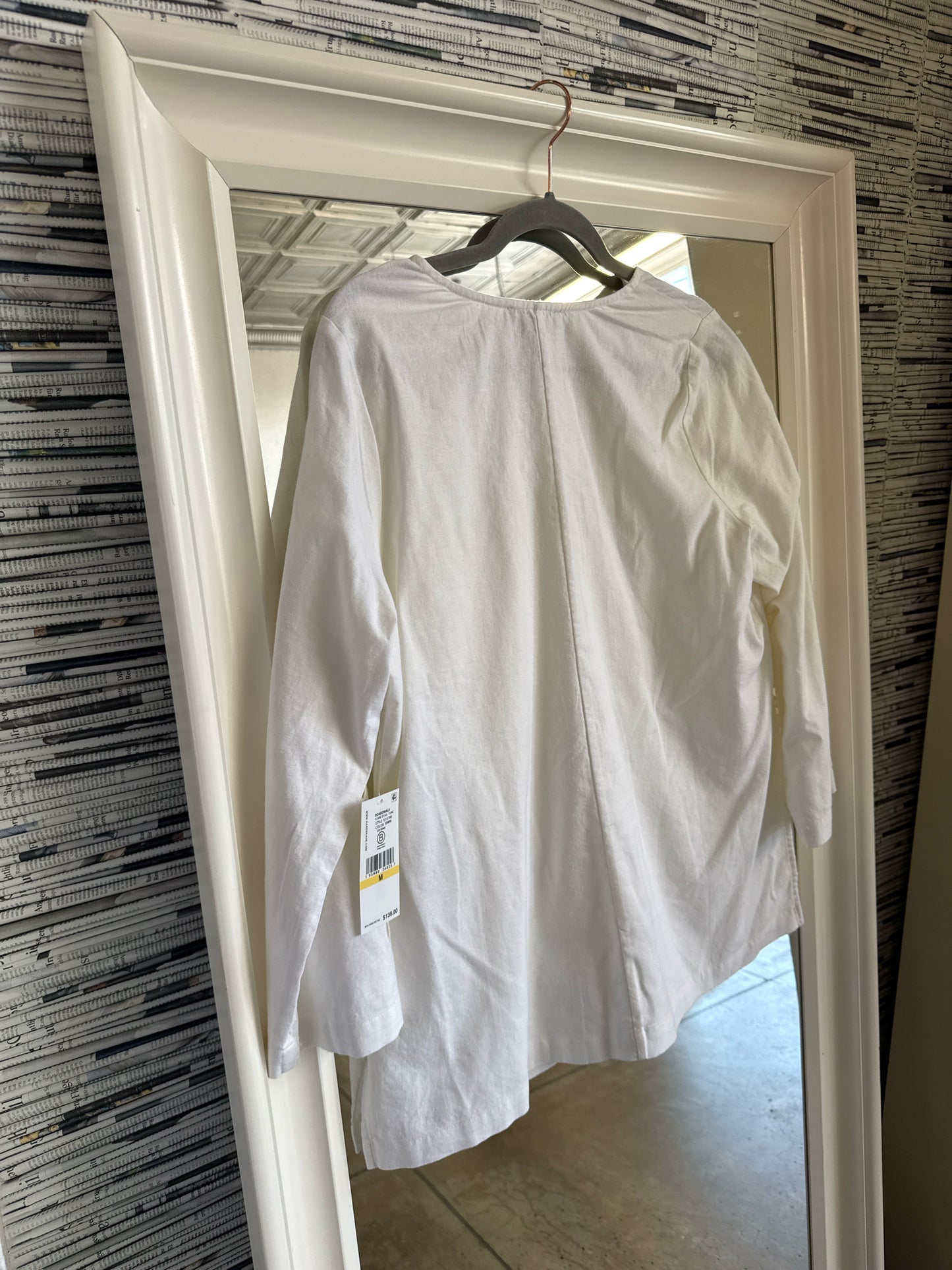 Karen Kane Size M White Top