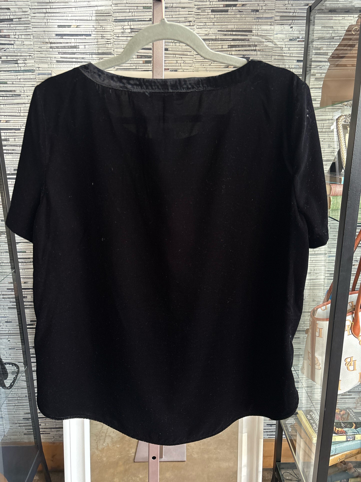 BANANA REP. Size M Black Velour Top